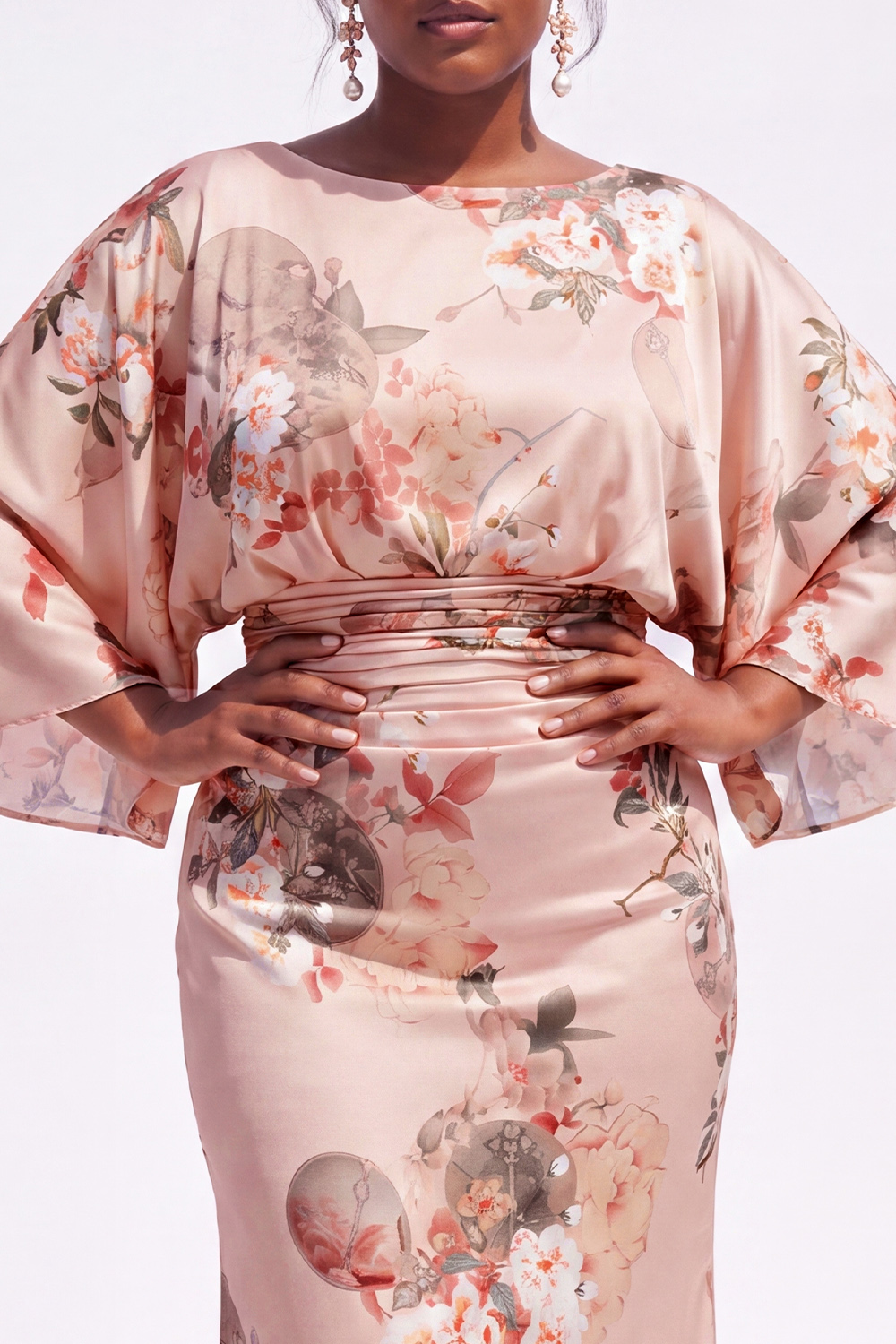 Dusty Rose Floral Printed Sheath Plus Size Satin Mother of the Bride Dress with Flared Sleeves