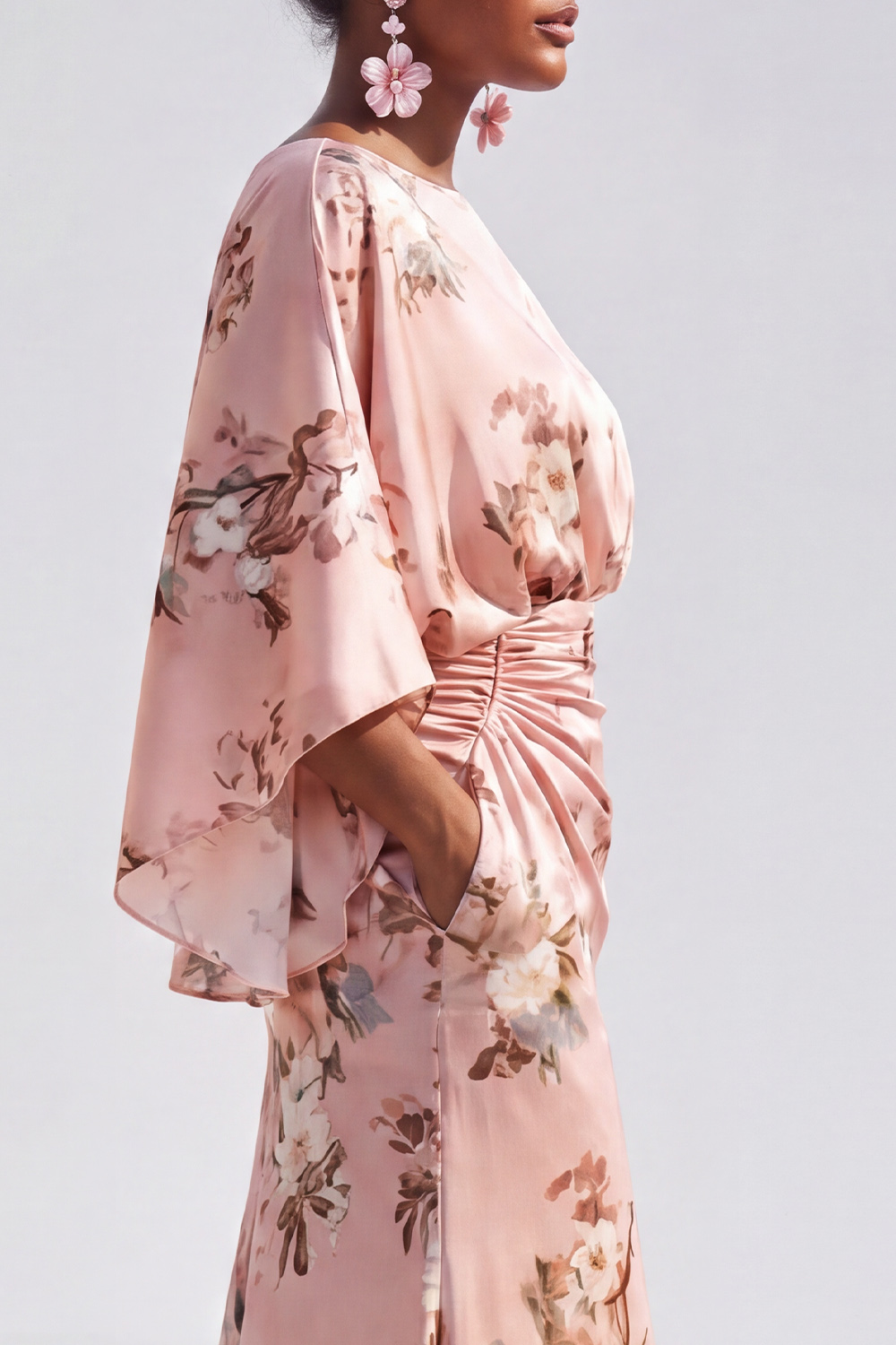 Dusty Rose Floral Printed Sheath Plus Size Satin Mother of the Bride Dress with Flared Sleeves
