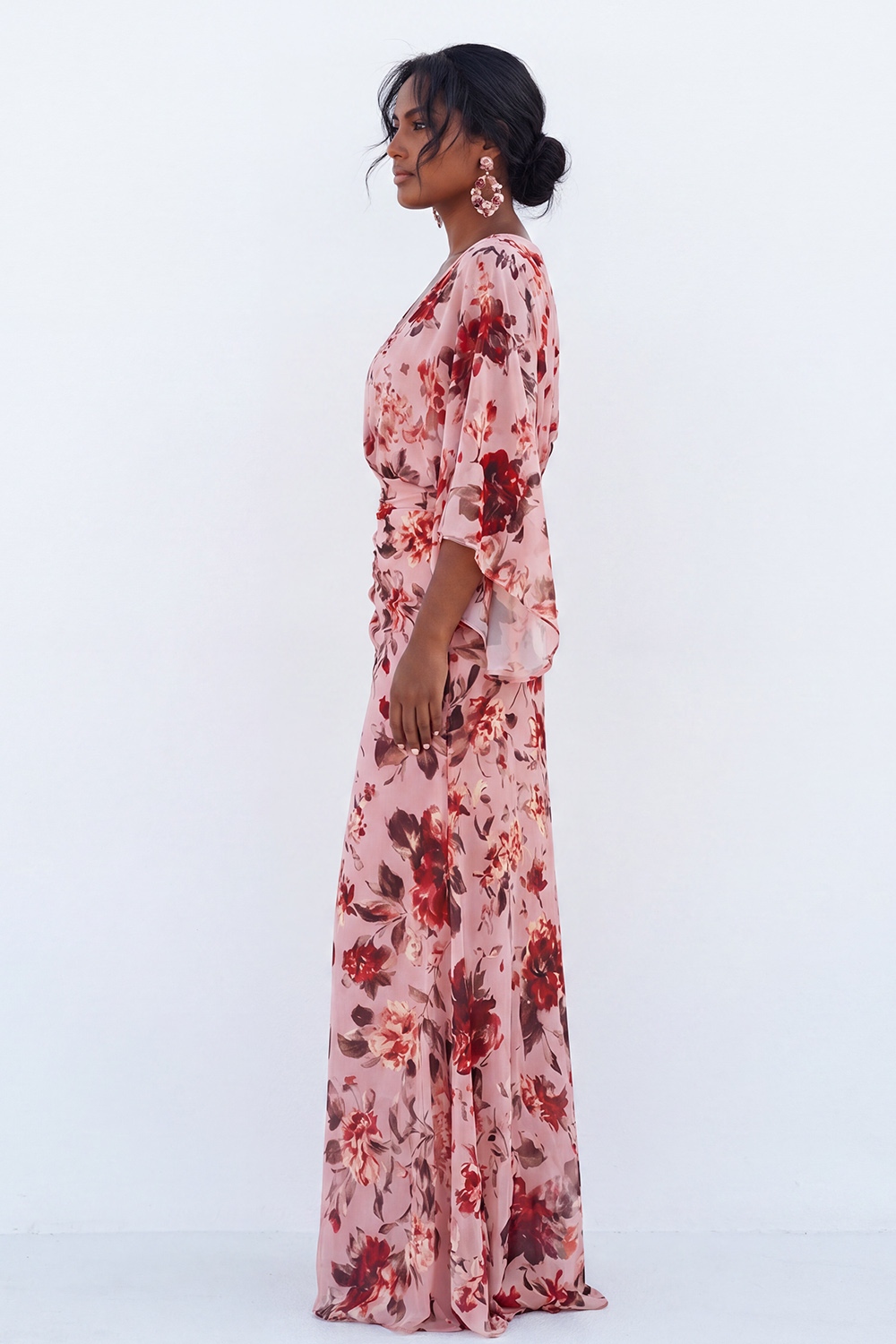 Dusty Rose Floral V-Neck Mermaid Long Plus Size Mother of the Bride Dress with Flare Sleeves