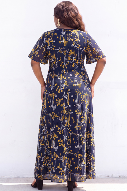 Plus Size Black White Floral V Neck A Line Maxi Dress