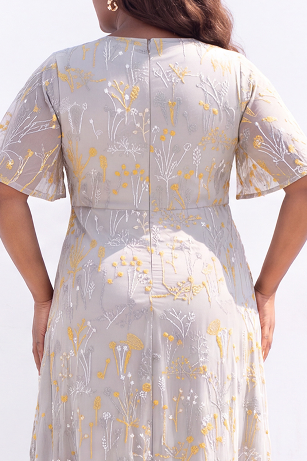 Plus Size Black White Floral V Neck A Line Maxi Dress