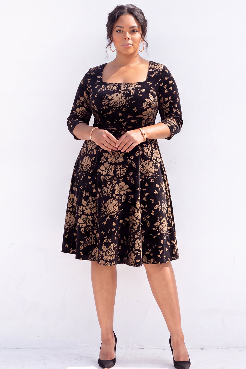 Plus Size Beige Floral A Line Square Neck Midi Dress with 3/4 Sleeves