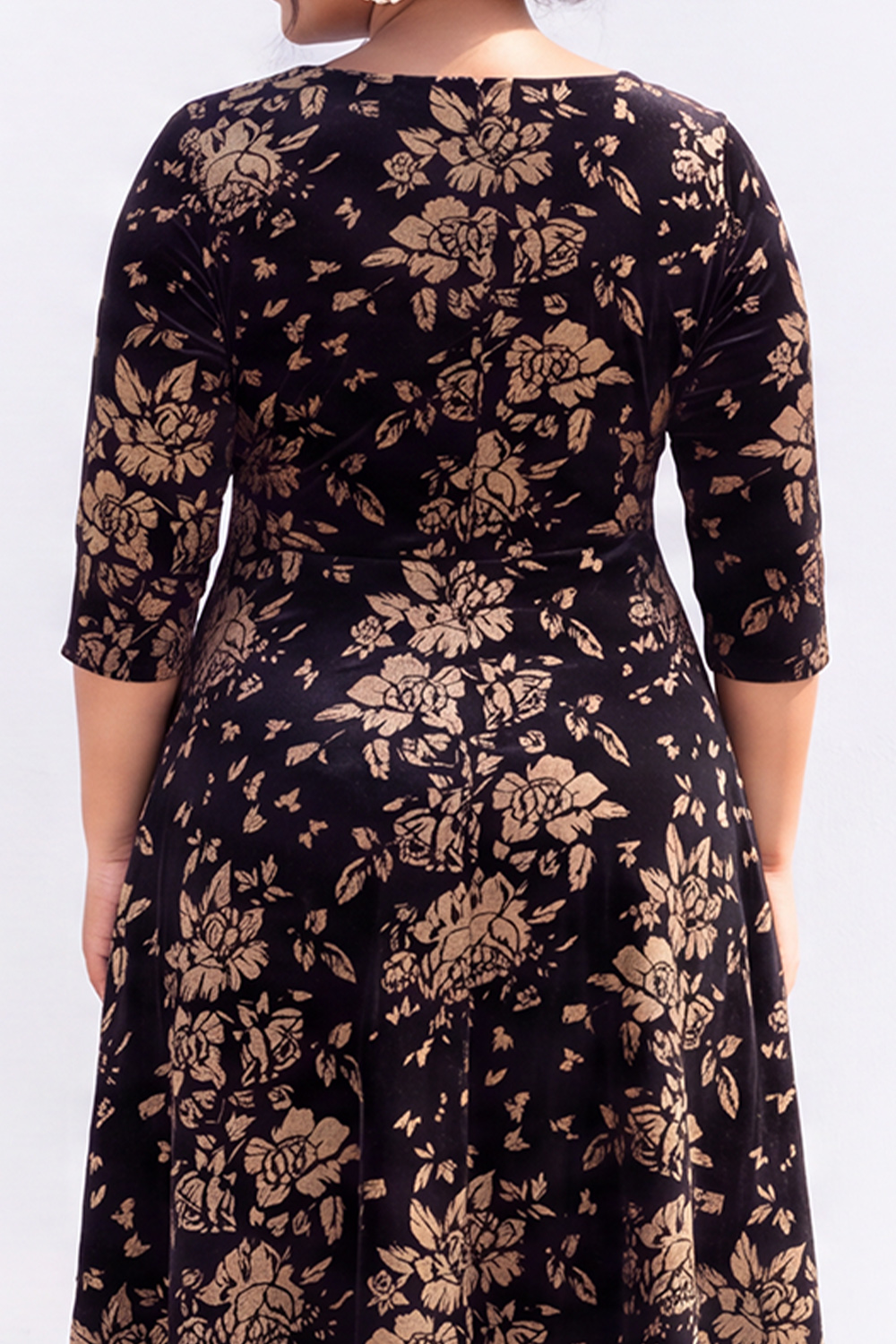 Plus Size Beige Floral A Line Square Neck Midi Dress with 3/4 Sleeves