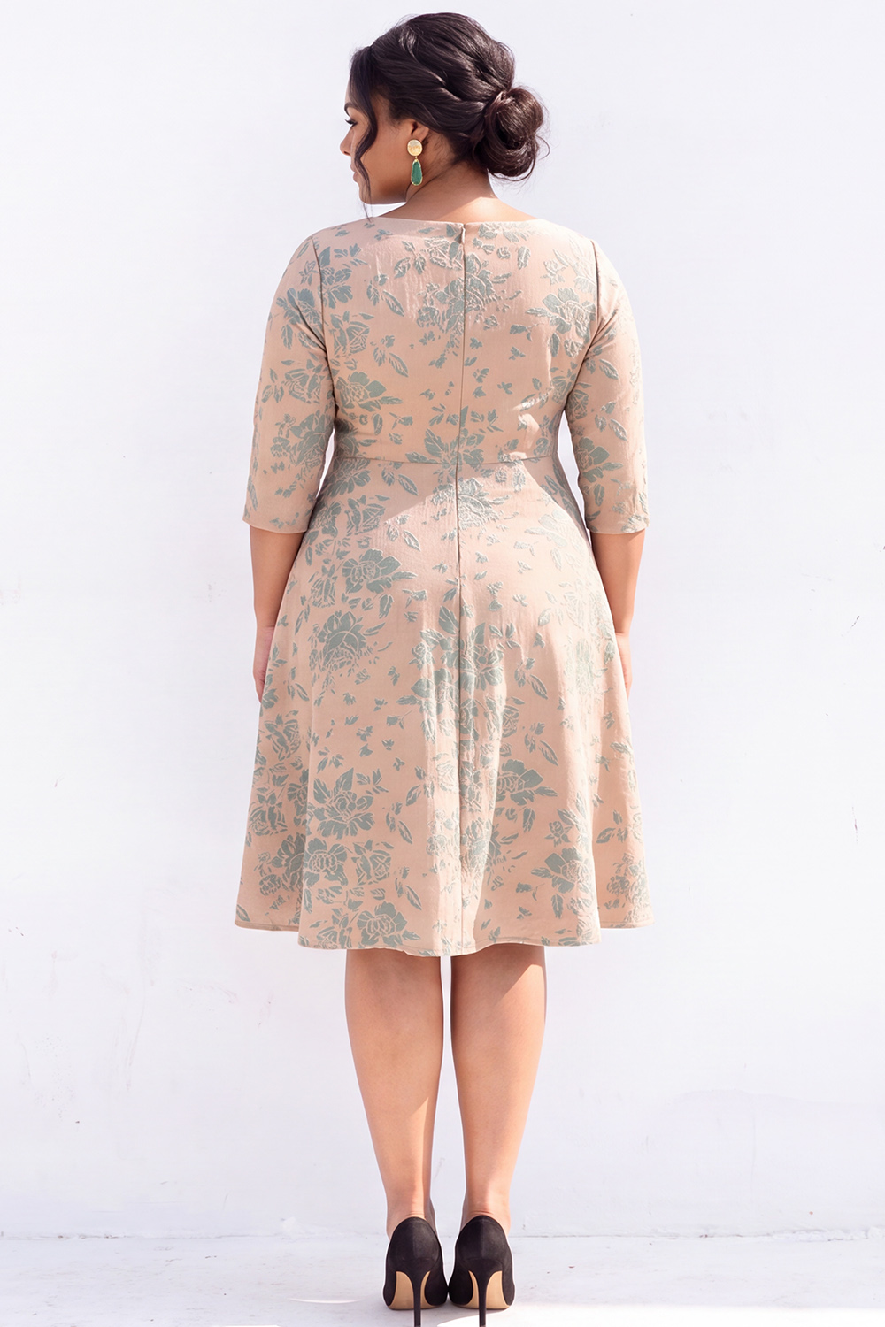 Plus Size Beige Floral A Line Square Neck Midi Dress with 3/4 Sleeves