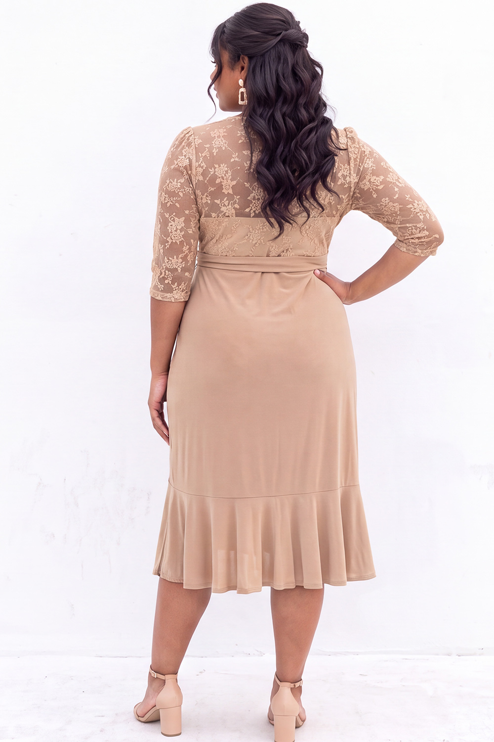 Plus Size Beige Floral Lace Ruffle Midi Dress