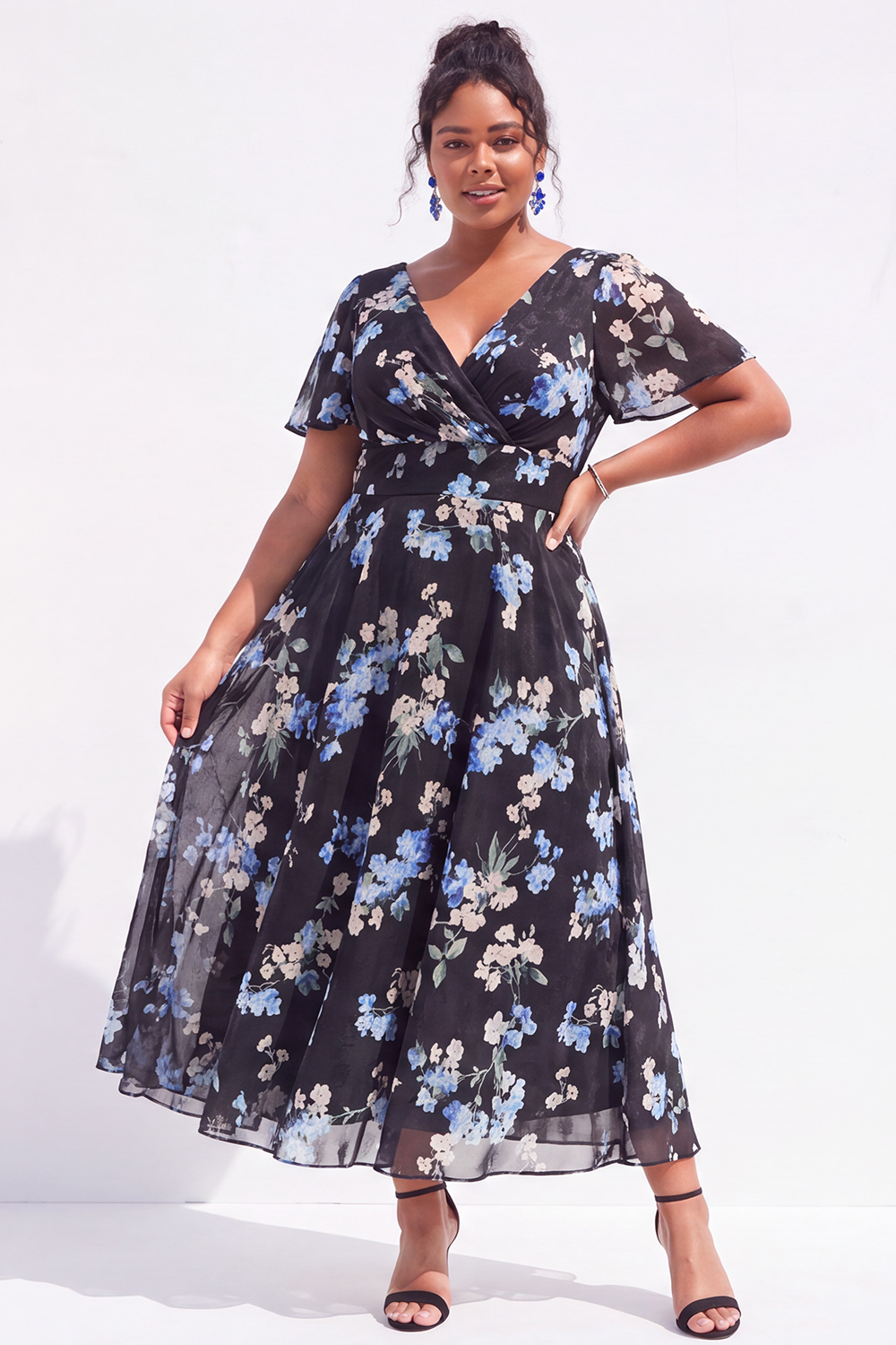 Plus Size Black Pink Flower A Line V Neck Maxi Dress