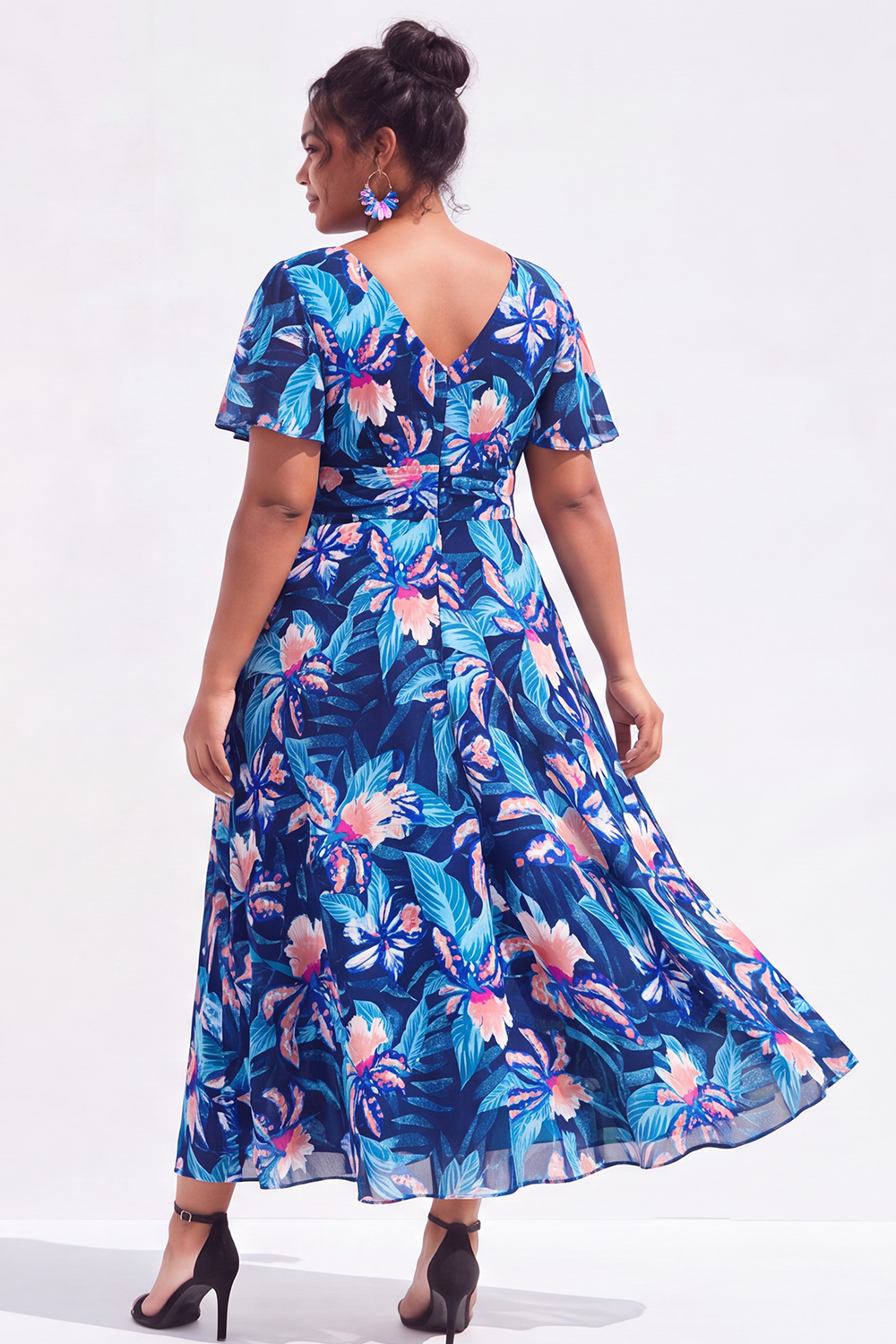 Plus Size Black Pink Flower A Line V Neck Maxi Dress