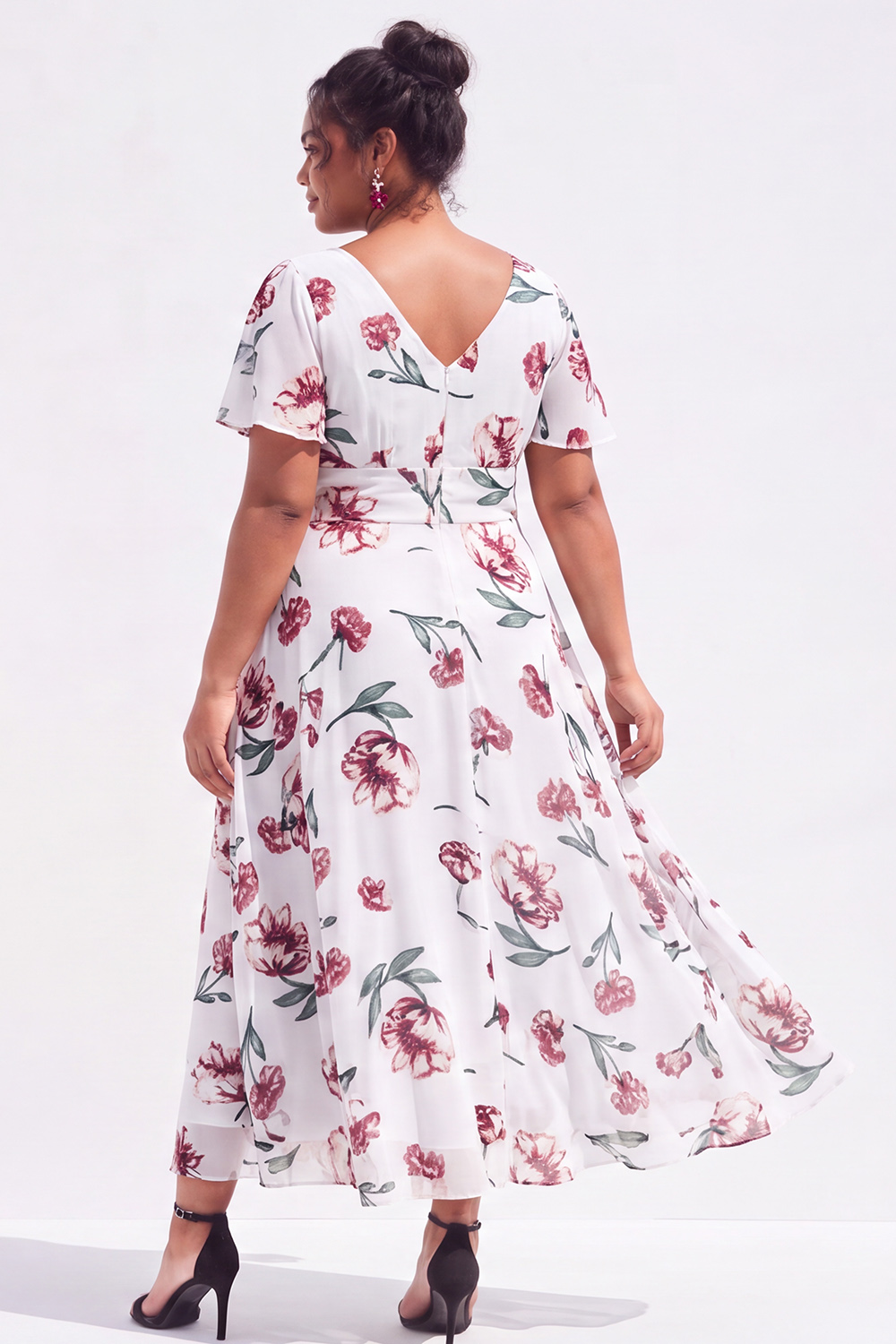 Plus Size Black Pink Flower A Line V Neck Maxi Dress