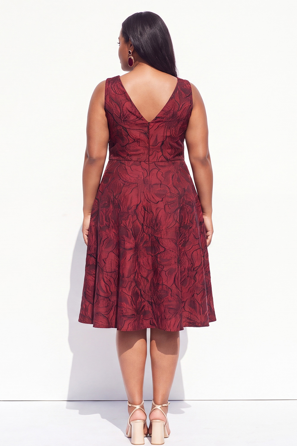 Plus Size Green Embossed Floral Midi Dress