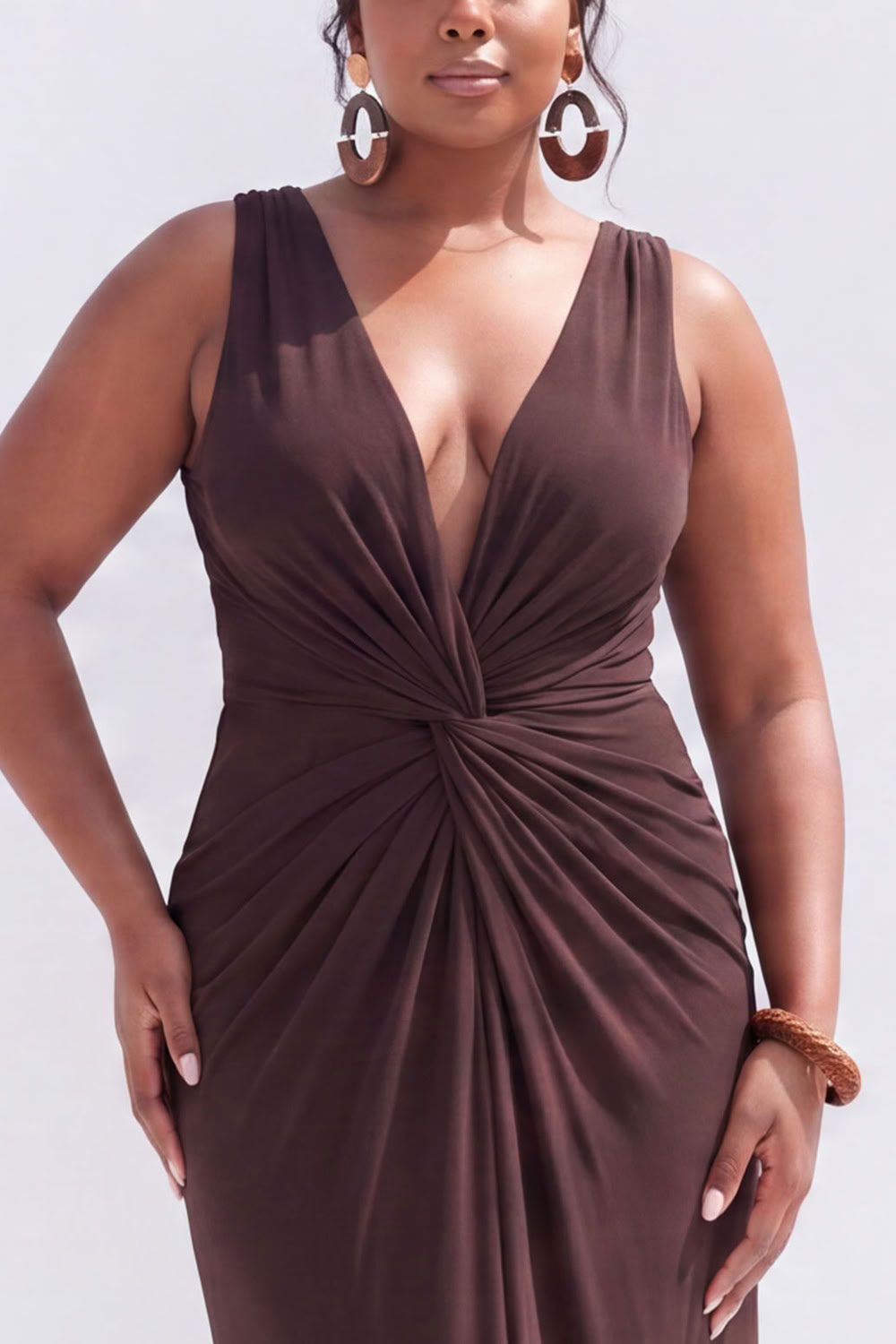 Plus Size Brown Pencil V-Neck Ruched Maxi Wedding Guest Dress with Slit