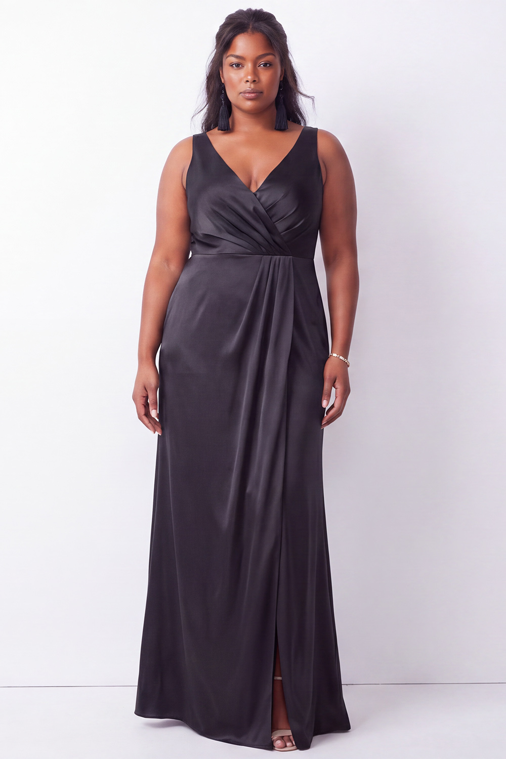 Plus Size Black Satin Sheath V-Neck Maxi Formal Dress