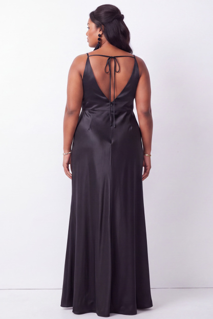 Plus Size Black Satin Sheath V-Neck Maxi Formal Dress