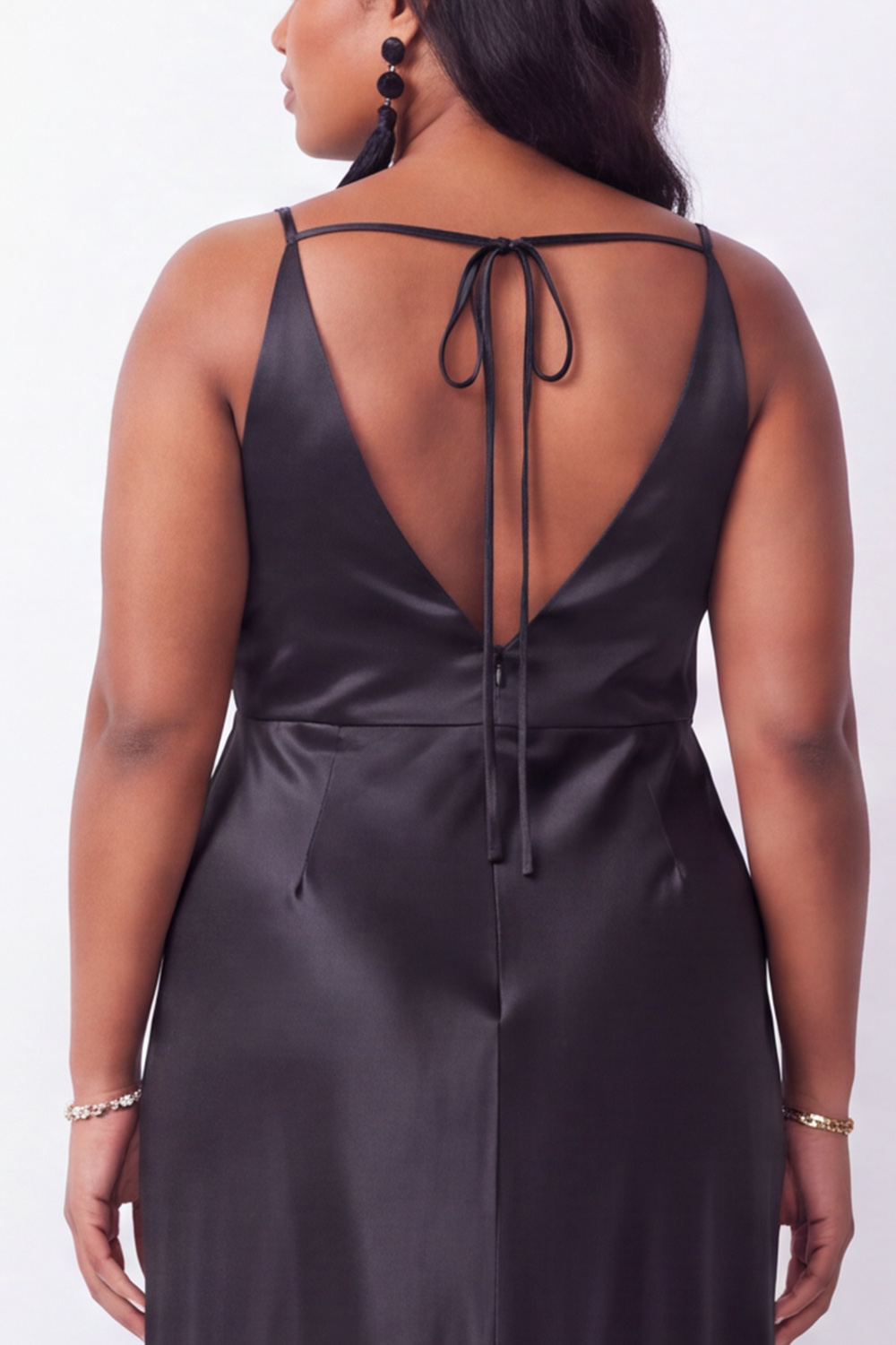 Plus Size Black Satin Sheath V-Neck Maxi Formal Dress