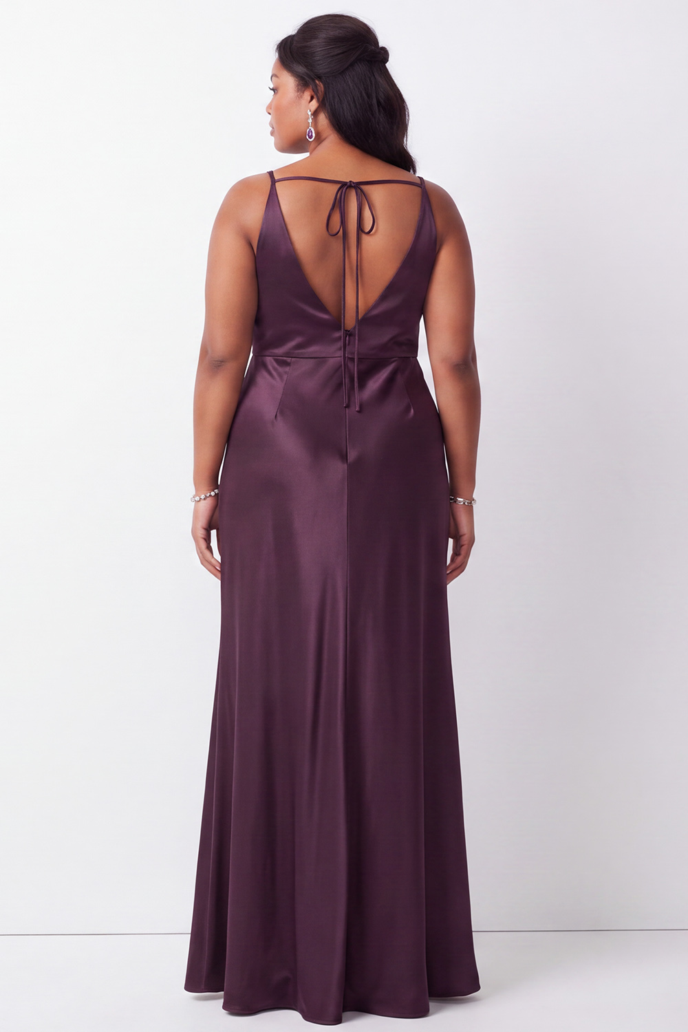Plus Size Black Satin Sheath V-Neck Maxi Formal Dress