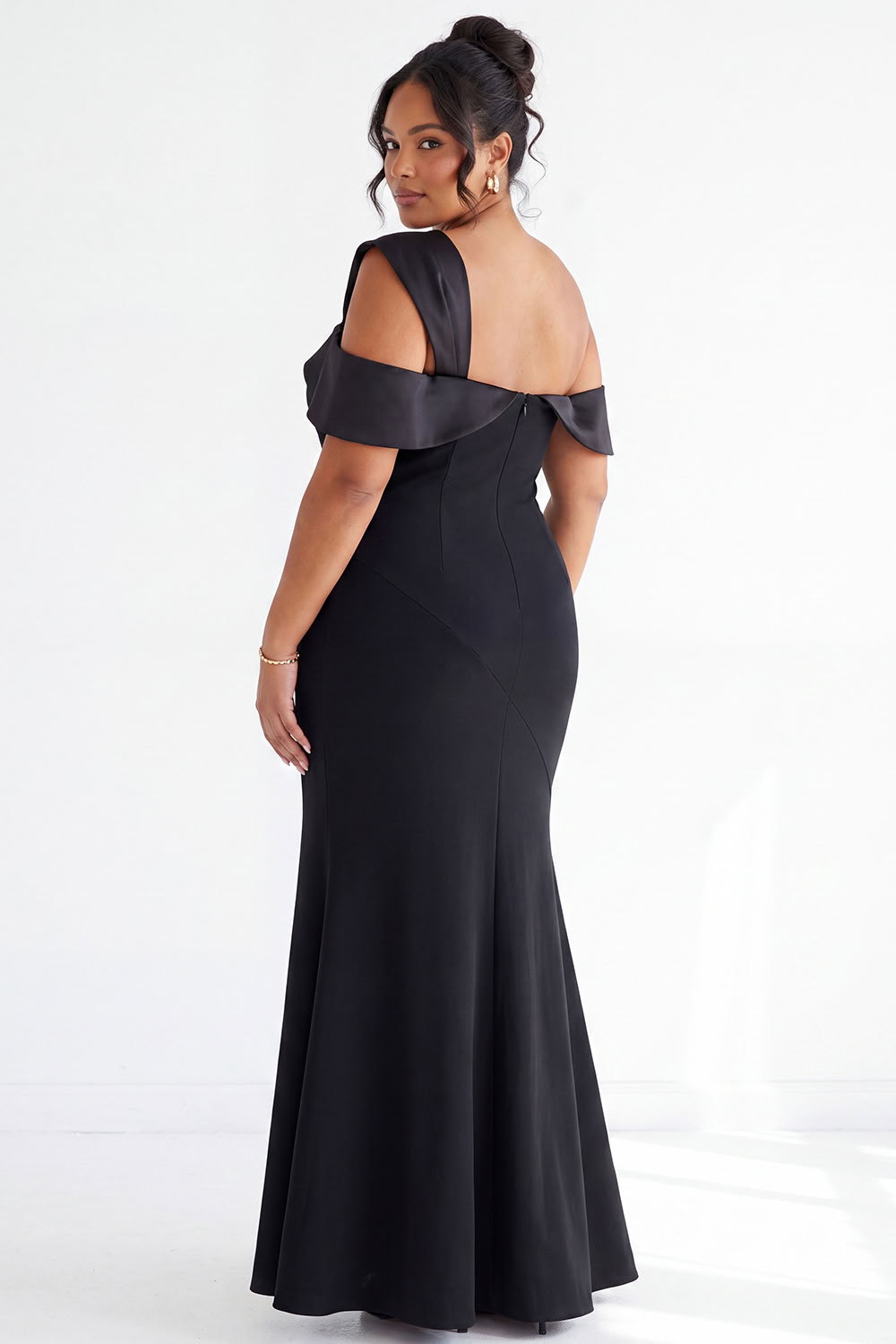 Plus Size Black One Shoulder Mermaid Formal Dress