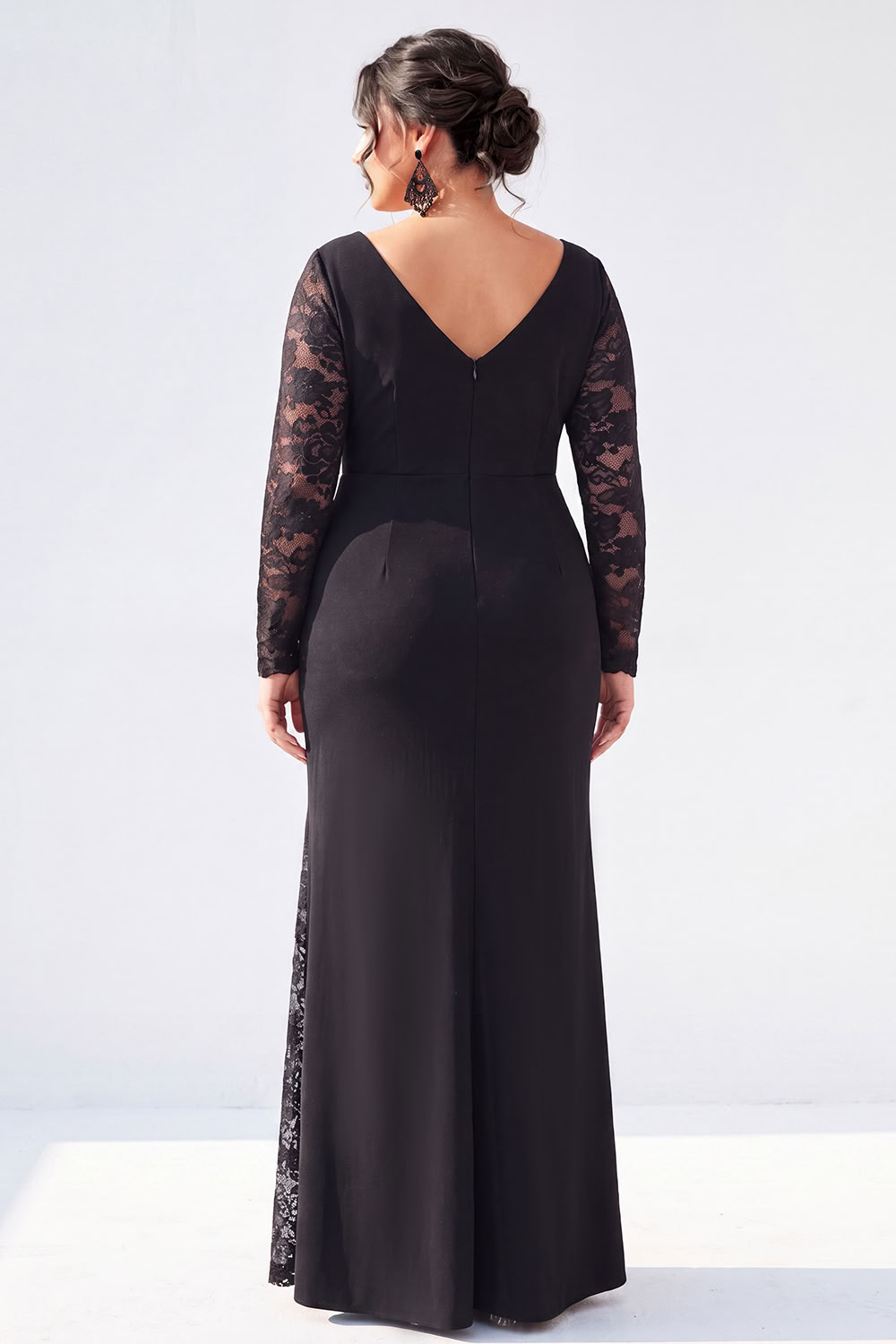 Navy V Neck Mermaid Lace Plus Size Maxi Dress