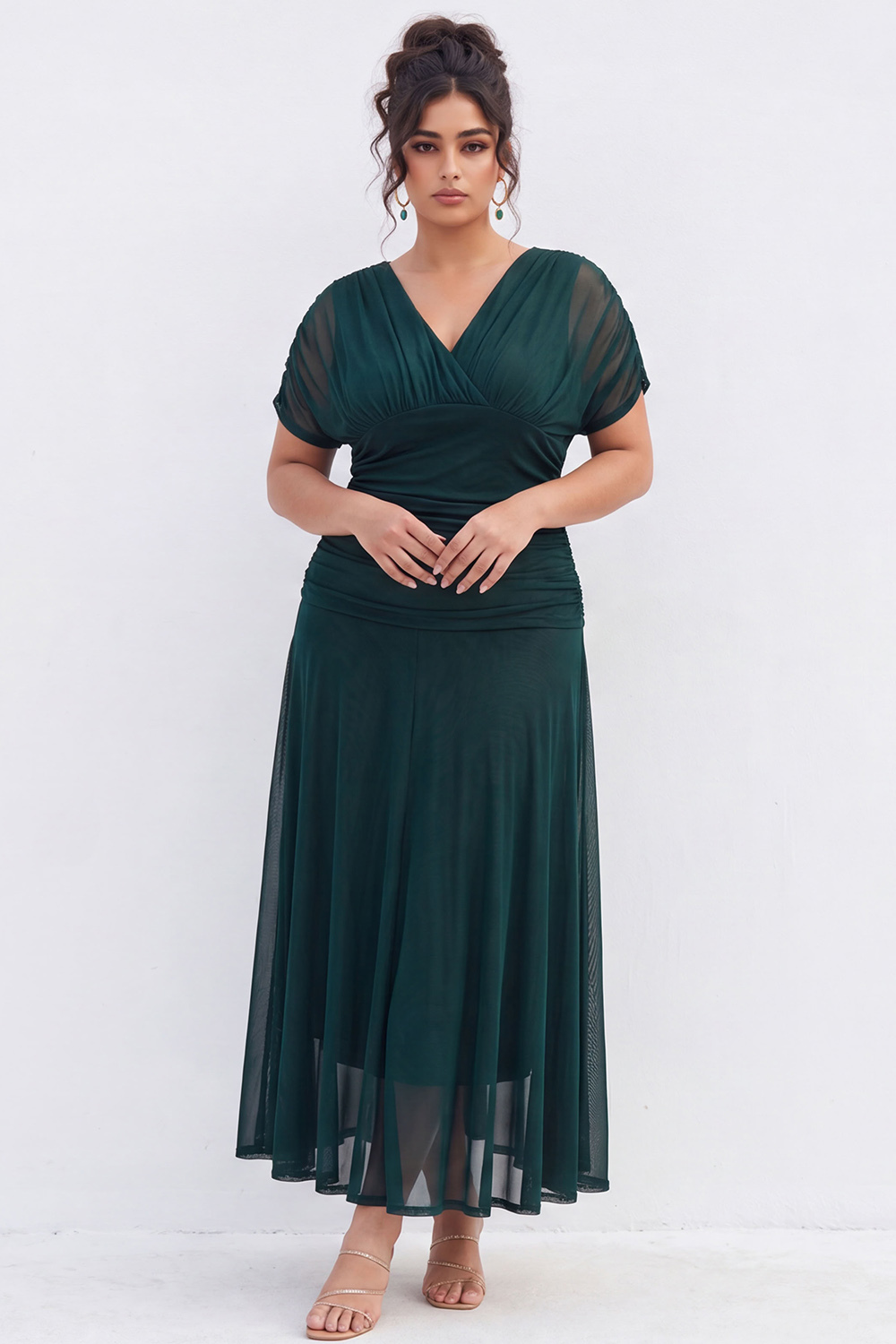 Dressself Women Plus Size Emerald Green Formal Dress V Neck A Line Long Evening Dress with Short Sleeves