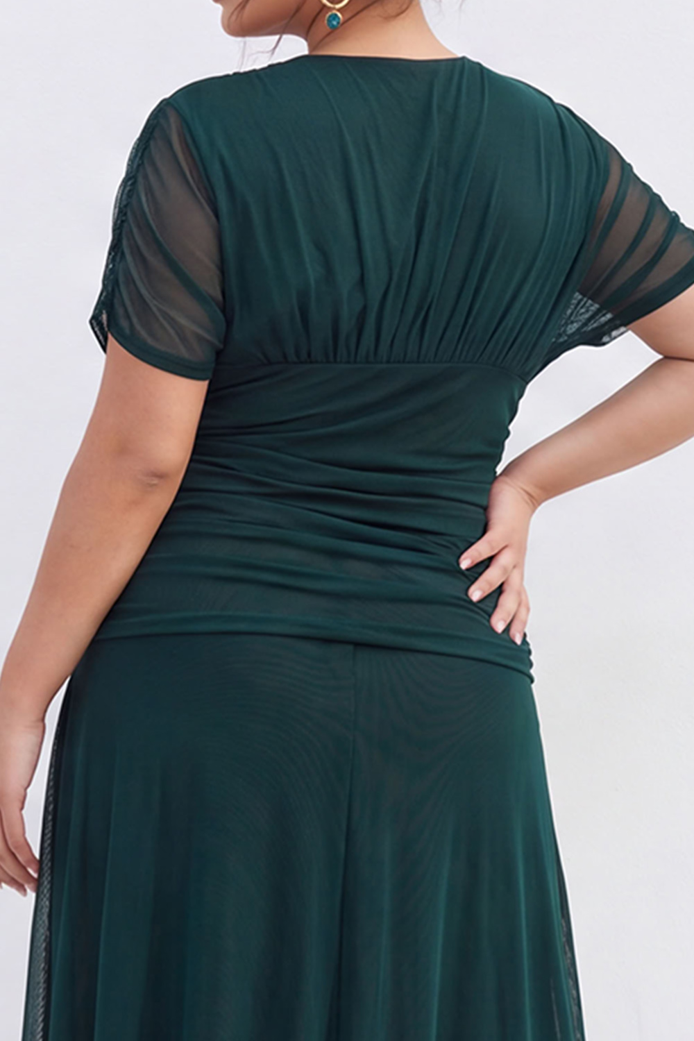 Plus Size Emerald Green V Neck Plus Size Formal Dress