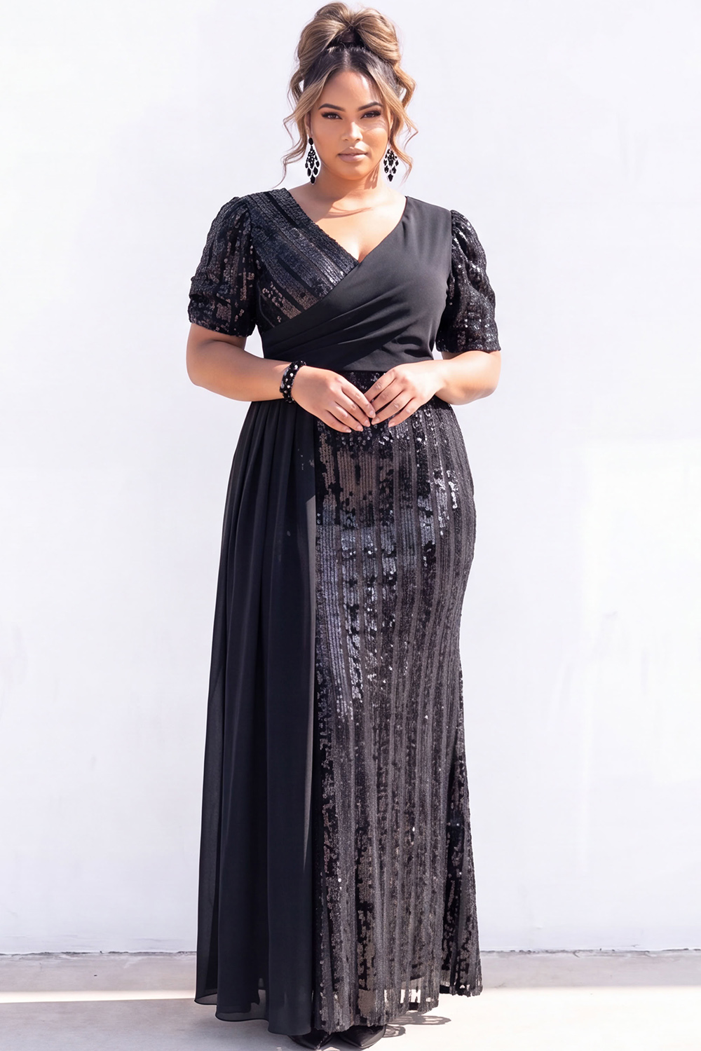 Black Sequin Mermaid Plus Size Maxi Dress with Short Sleeves