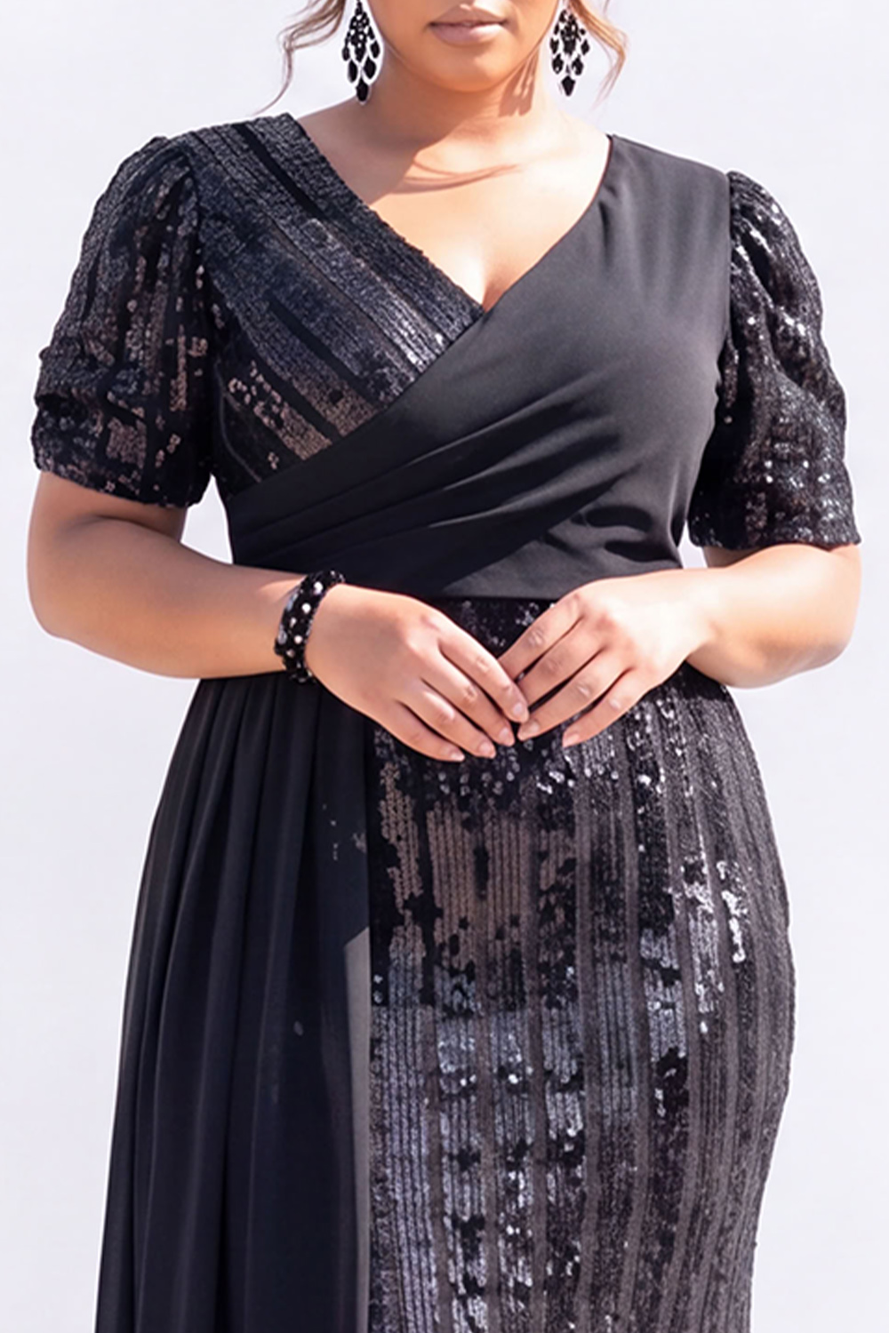 Black Sequin Mermaid Plus Size Maxi Dress with Short Sleeves
