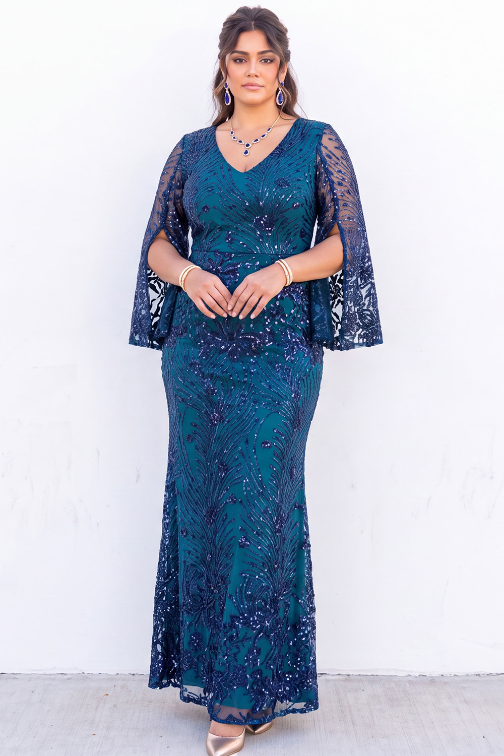 Plus Size Emerald Sequin Floral Formal Dress with Bell Sleeves