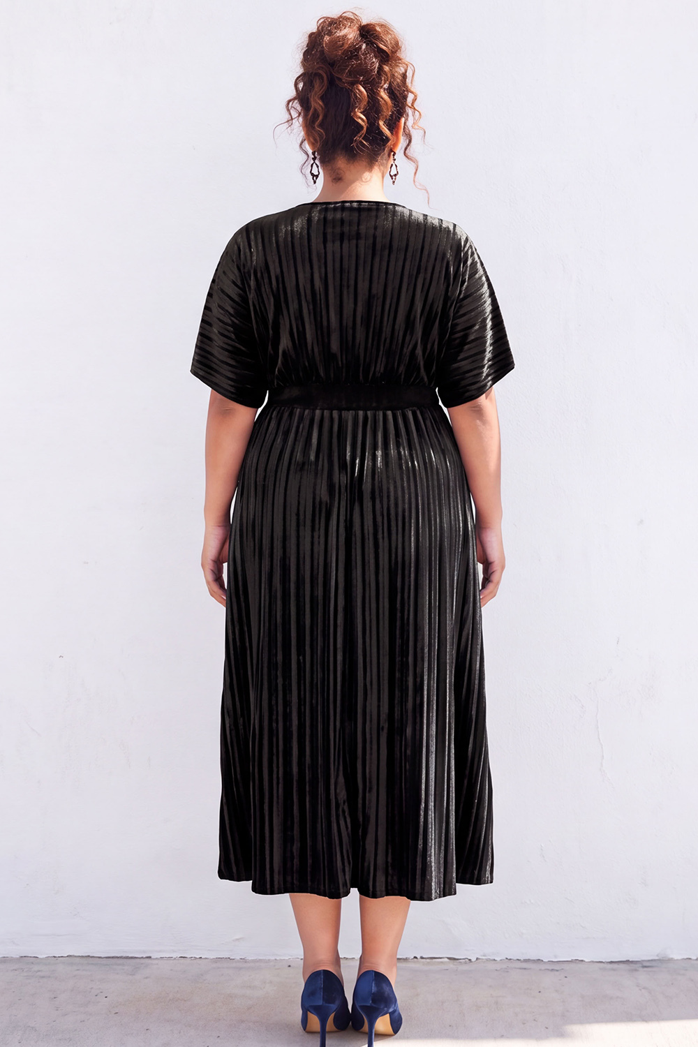 Plus Size Black Pleated A Line Maxi Dress