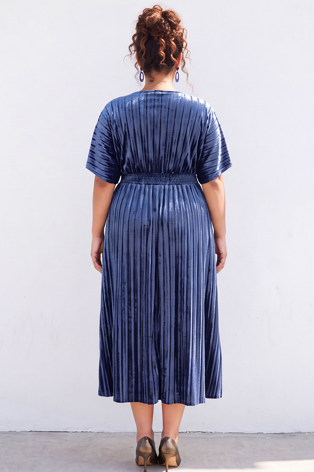 Plus Size Black Pleated A Line Maxi Dress