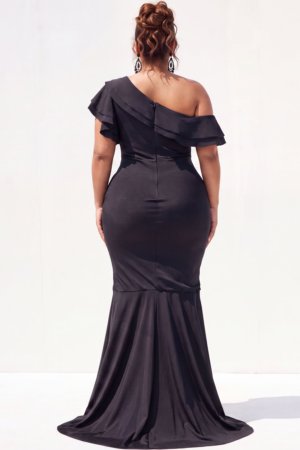 Plus Size Black Asymmetrical Mermaid Formal Dress with Slit