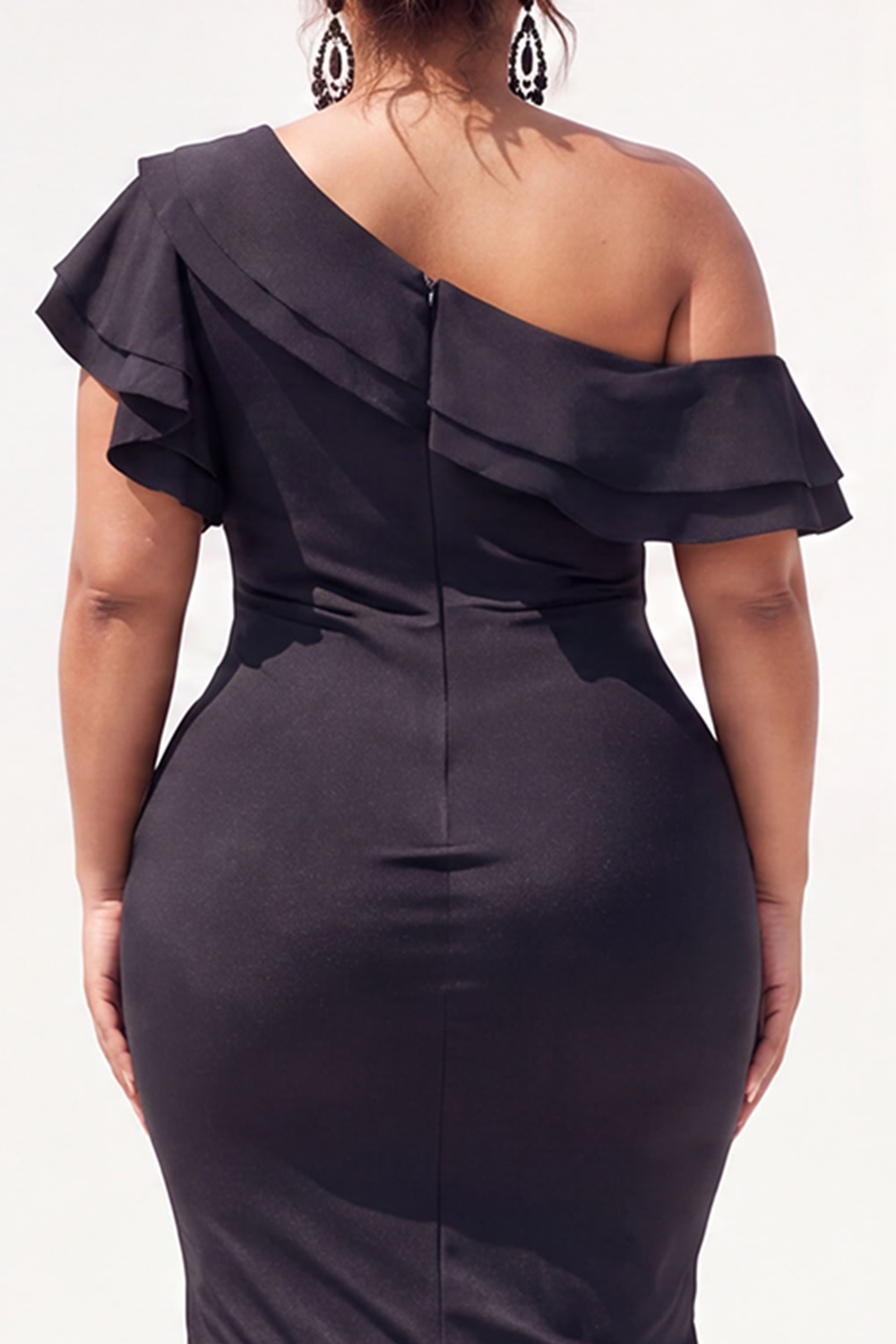 Plus Size Black Asymmetrical Mermaid Formal Dress with Slit