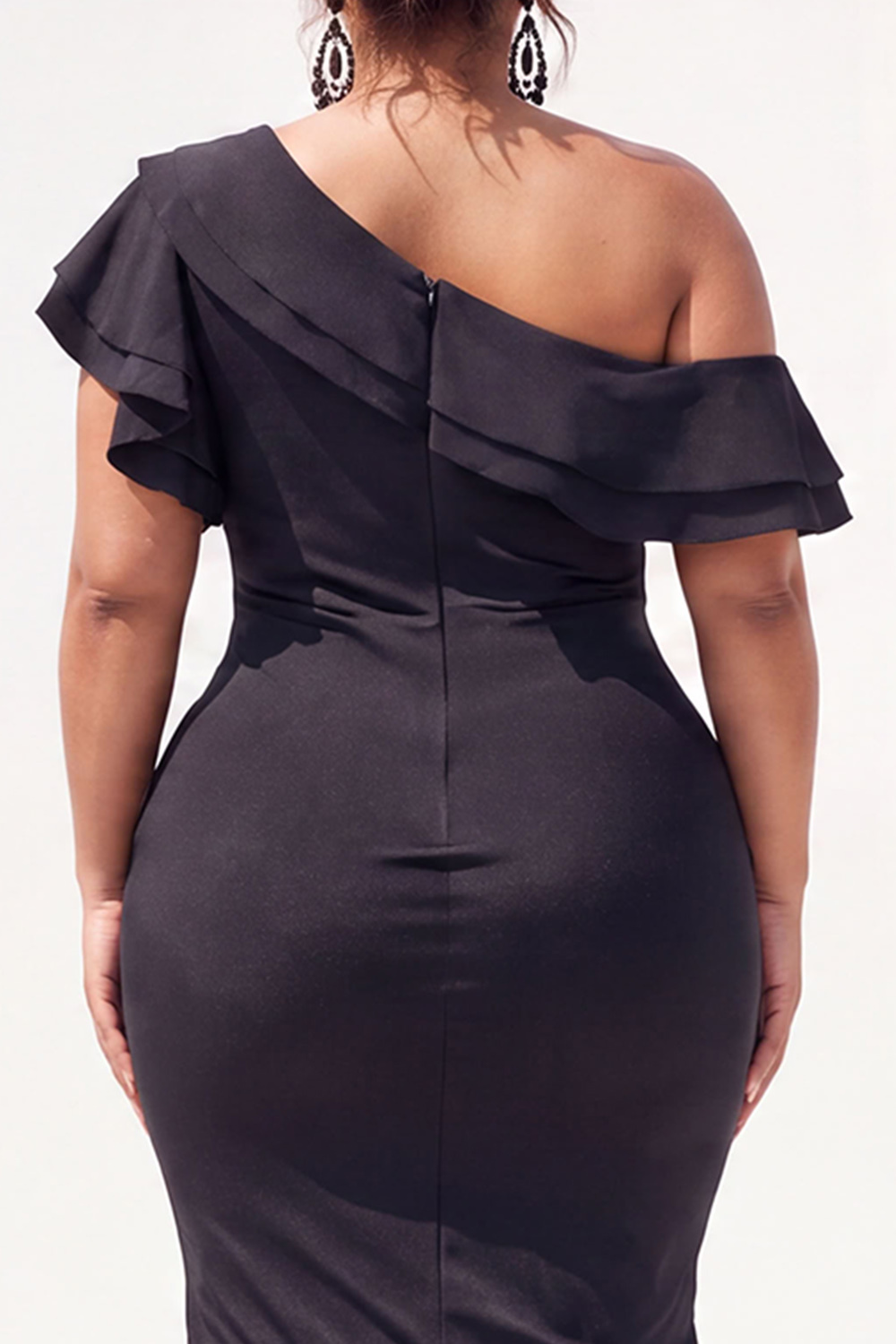 Plus Size Black Asymmetrical Mermaid Formal Dress with Slit