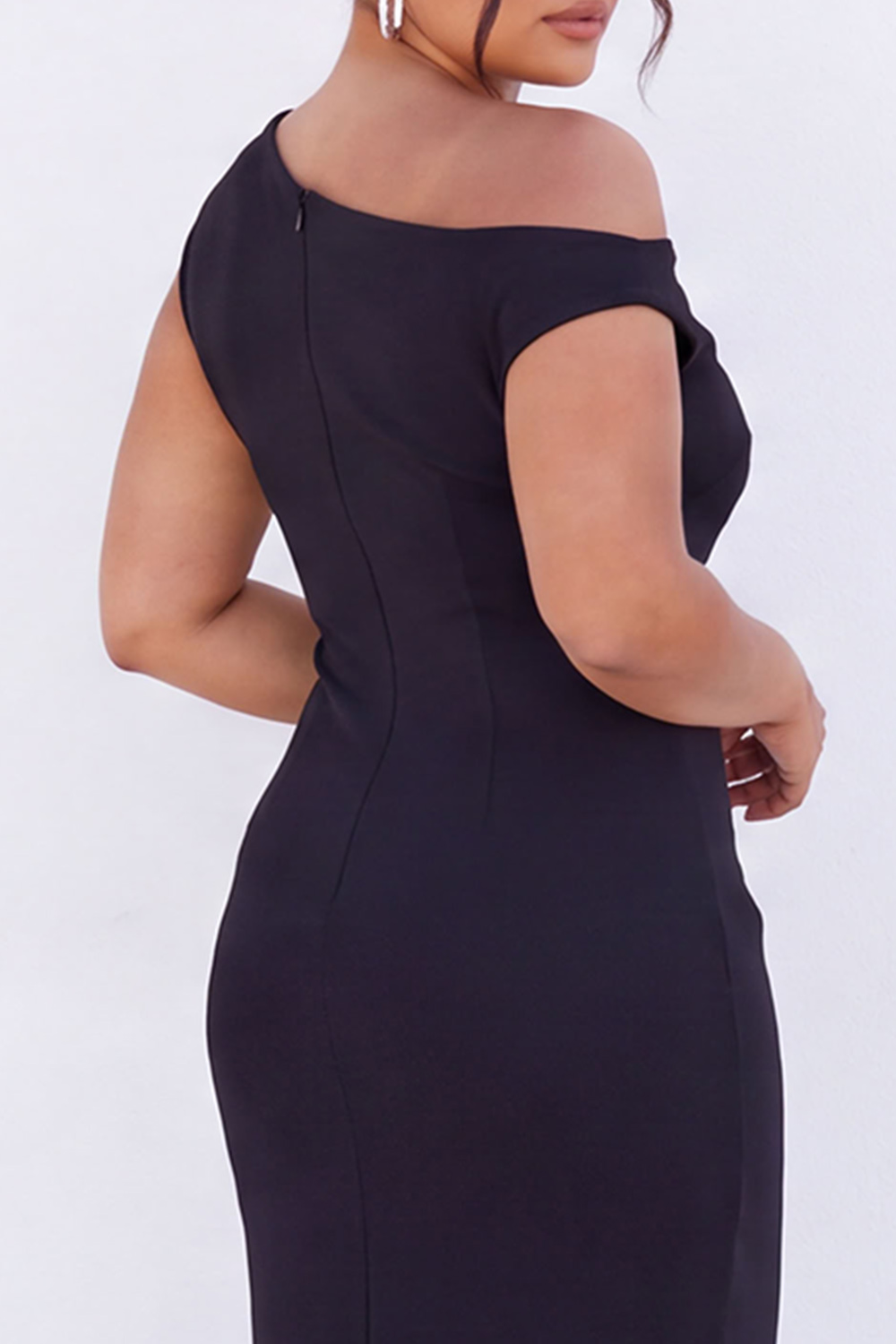 Black One Shoulder Maxi Plus Size Dress