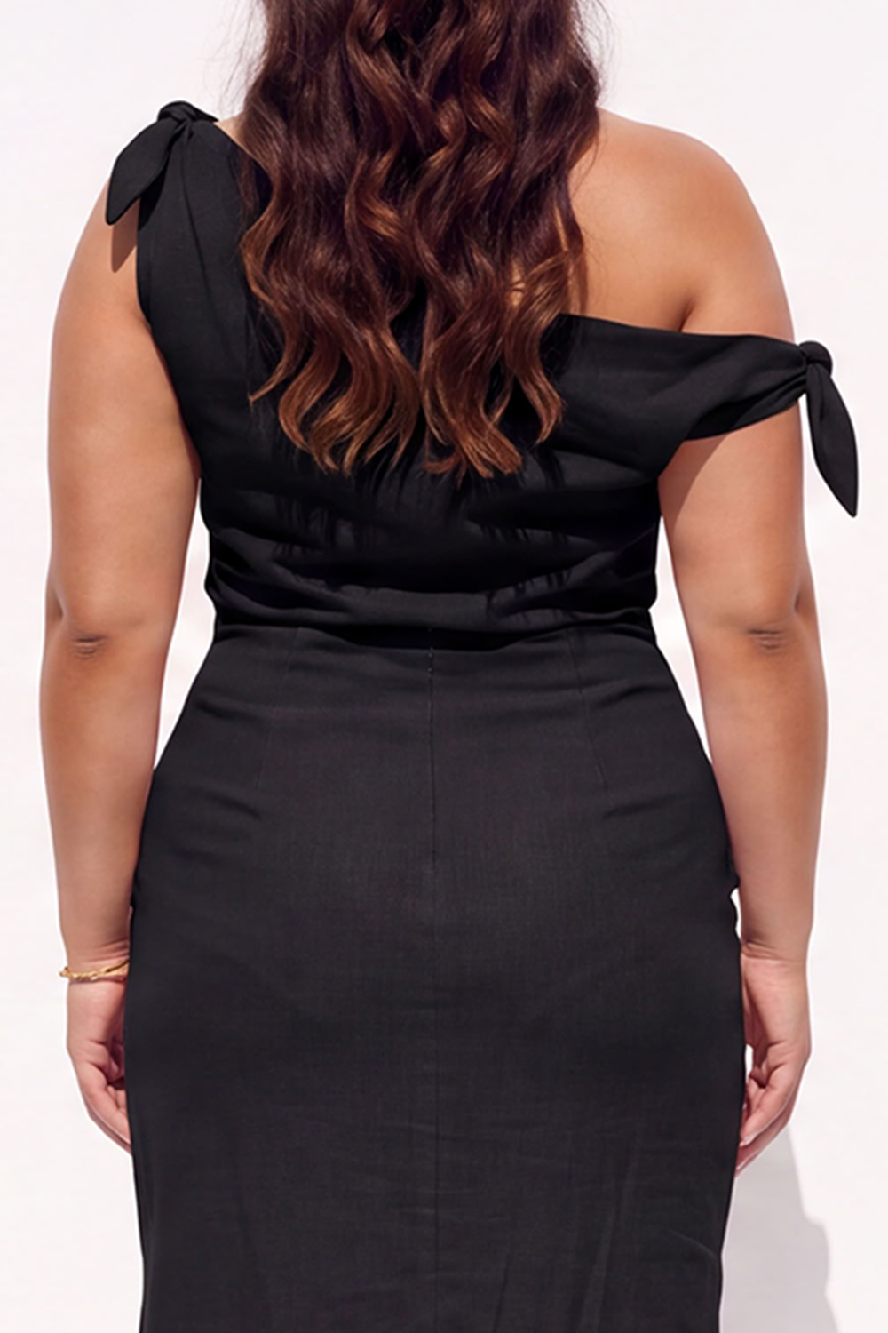 Beige Plus Size Sheath One Shoulder Maxi Formal Dress with Side Slit