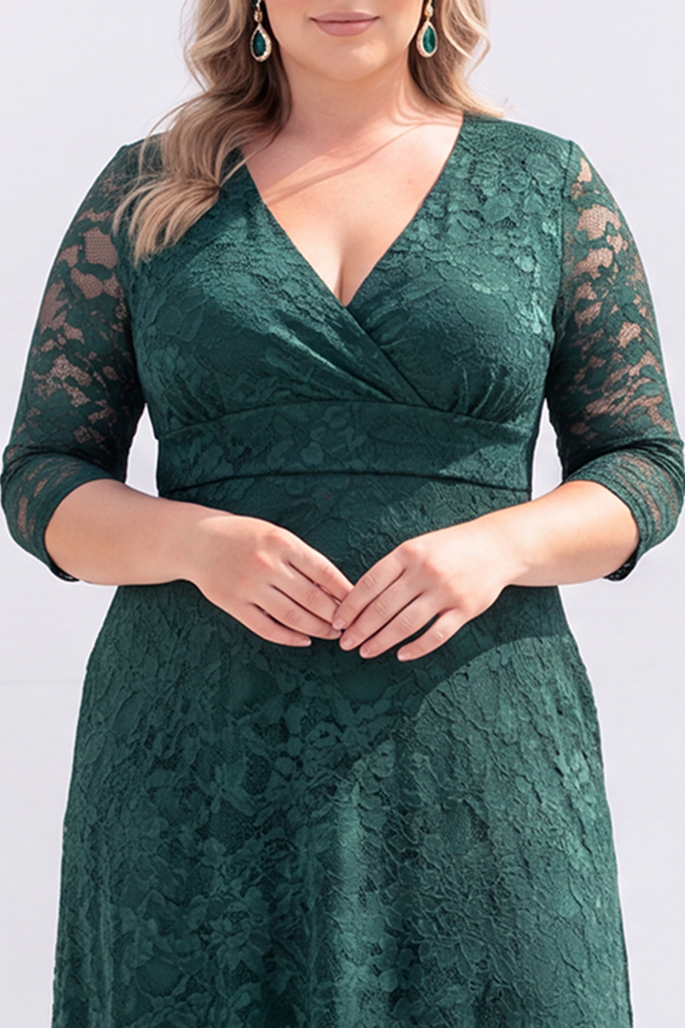 Plus Size Black Lace A Line Mother of the Bride Dress
