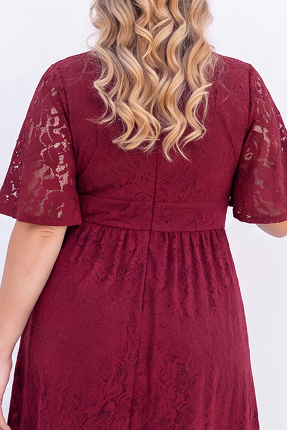 Plus Size Black Lace A Line V Neck Midi Dress