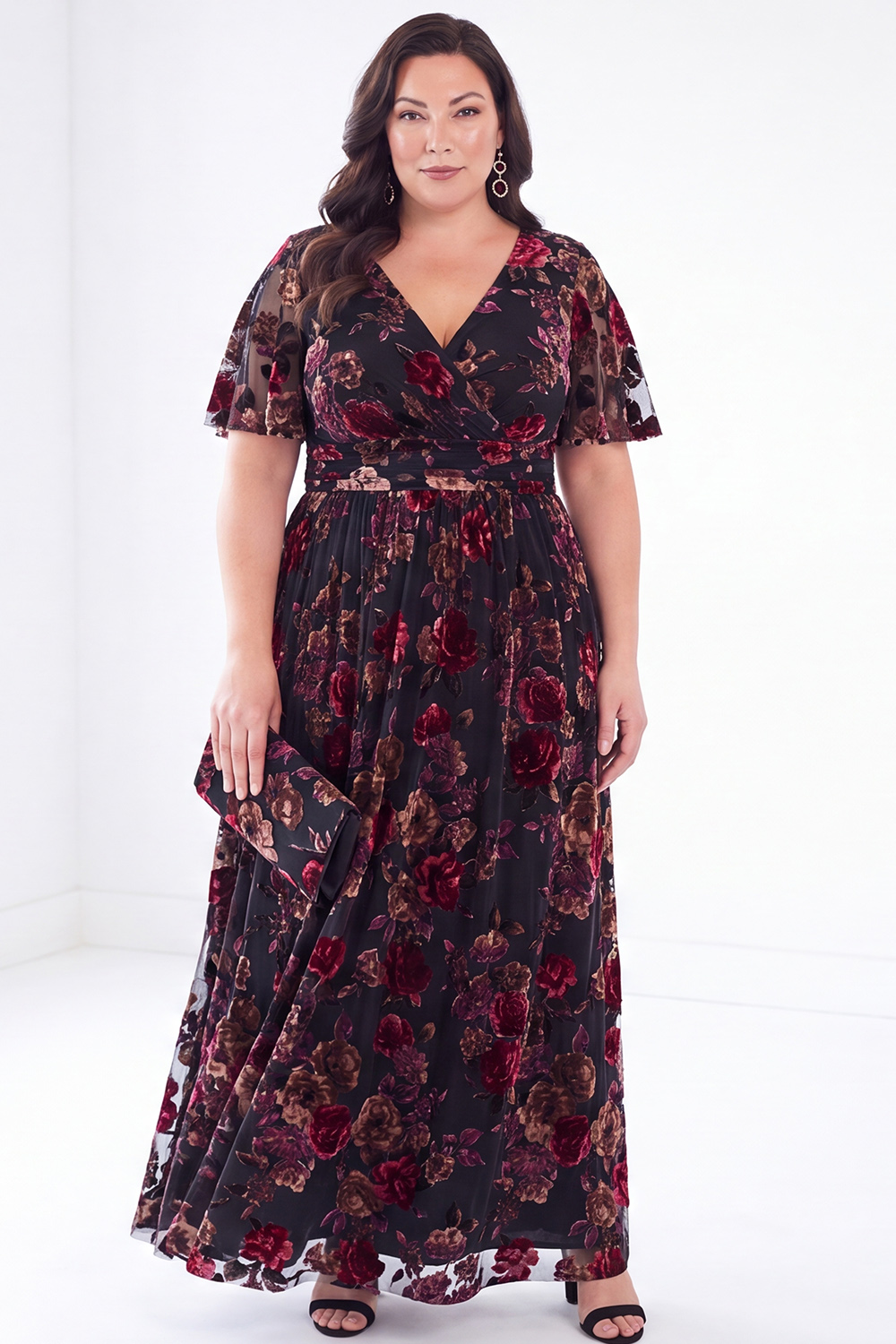 Dressself Women Plus Size Red Floral Maxi Mother of the Bride Dress Velvet V Neck Wedding Guest Dress with Short Sleeves