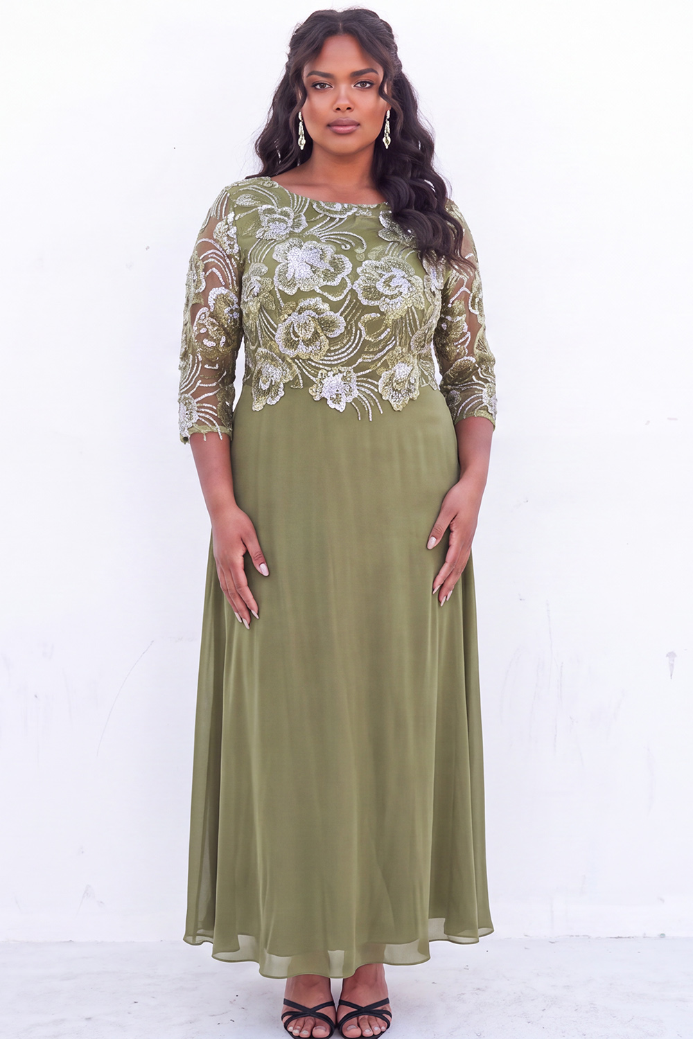 Black Sequin A Line Floral Plus Size Mother of the Bride Dress