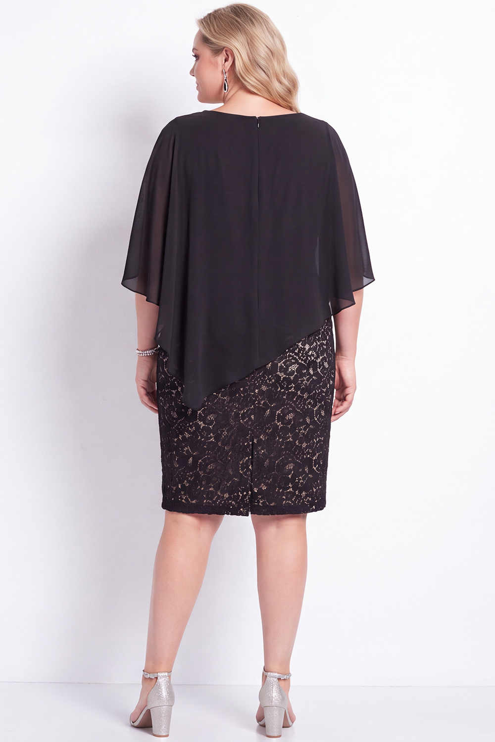 Plus Size Sheath Black Floral Lace Mother of the Bride Dress