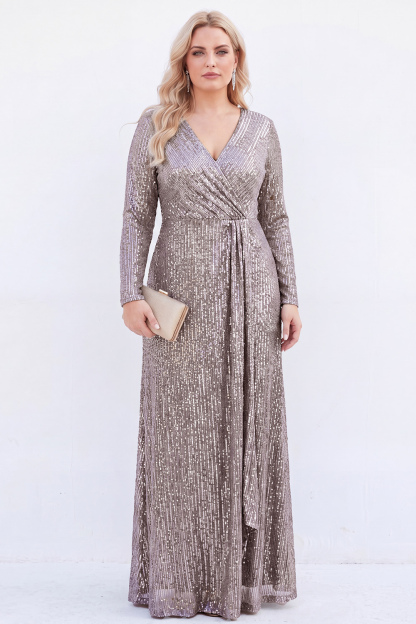 Sparkly Black V-Neck Sequins Plus Size Long Mother of the Bride Dress with Long Sleeves 