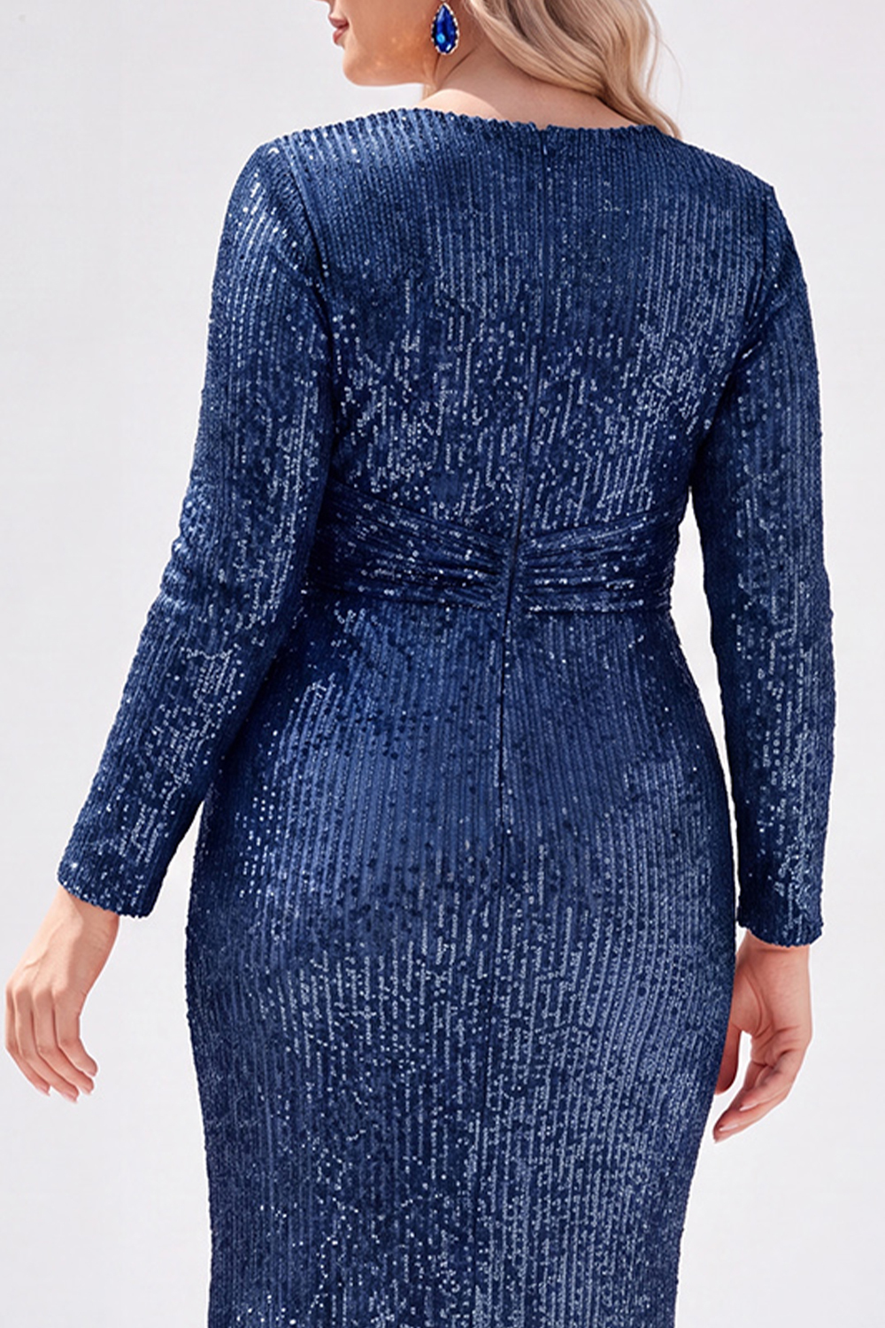 Sparkly Black V-Neck Sequins Plus Size Long Mother of the Bride Dress with Long Sleeves 