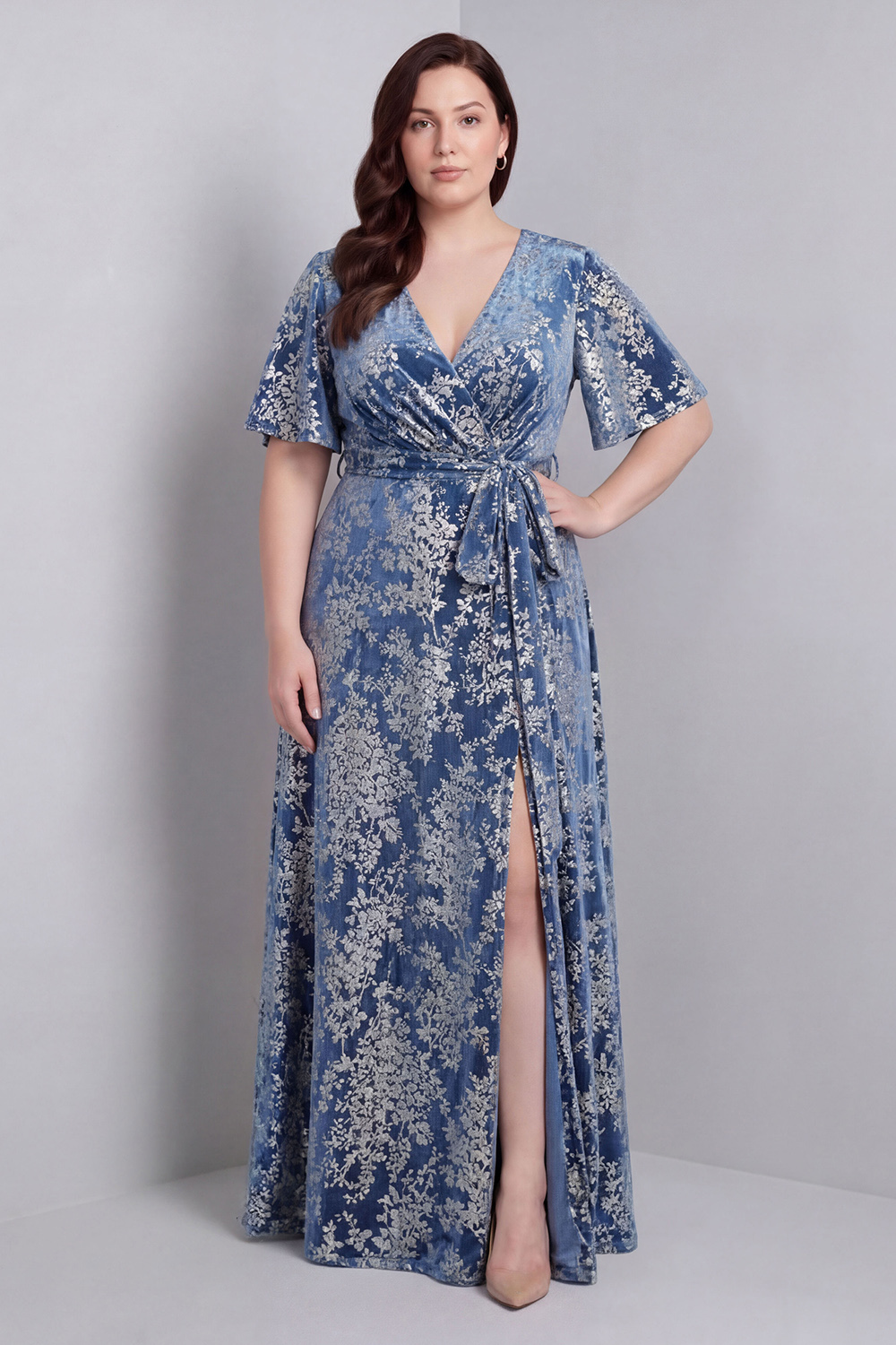 Dark Green A-Line Burnout Velvet V-Neck Short Sleeves Long Mother Of Bride Dress with Slit