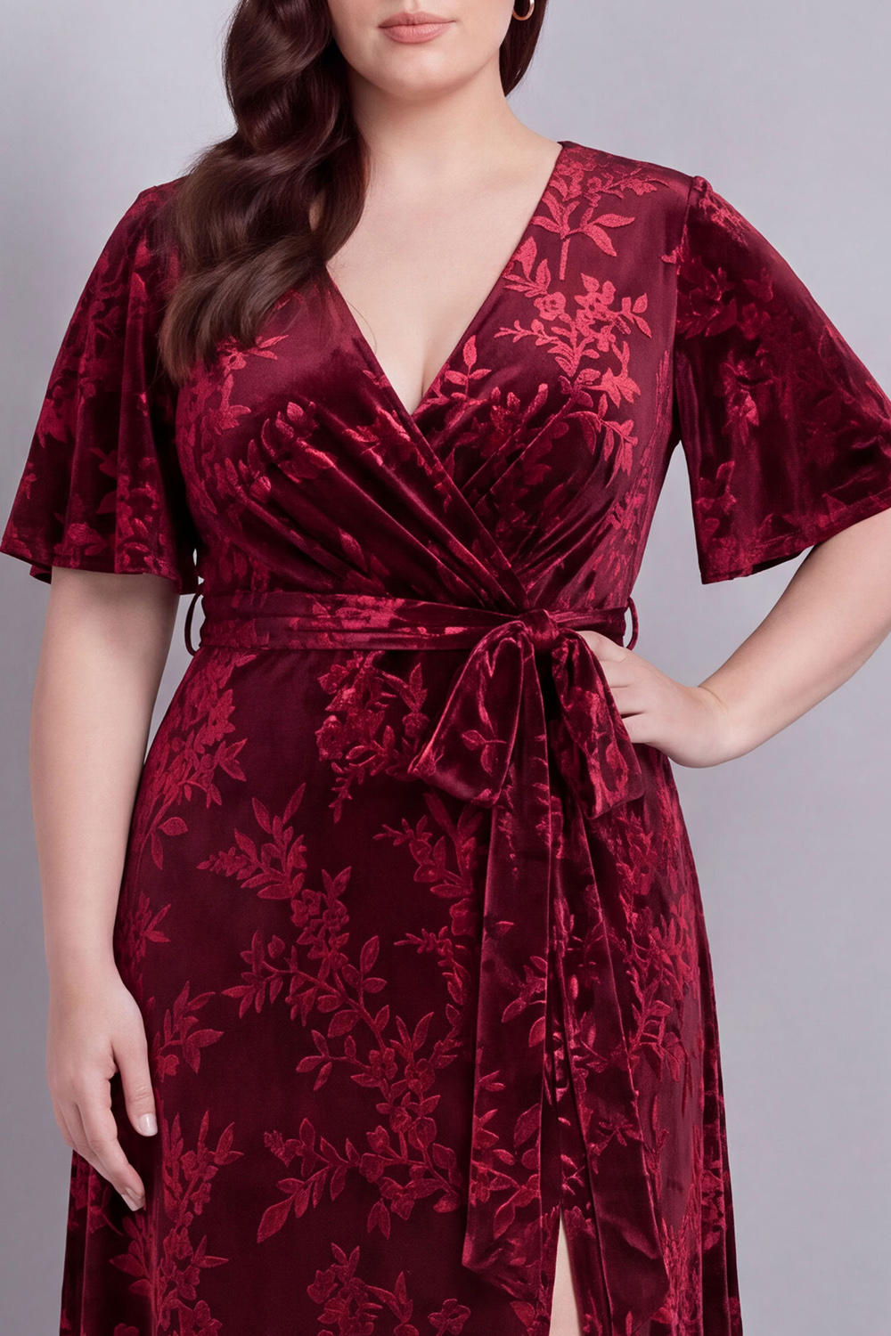 Dark Green A-Line Burnout Velvet V-Neck Short Sleeves Long Mother Of Bride Dress with Slit
