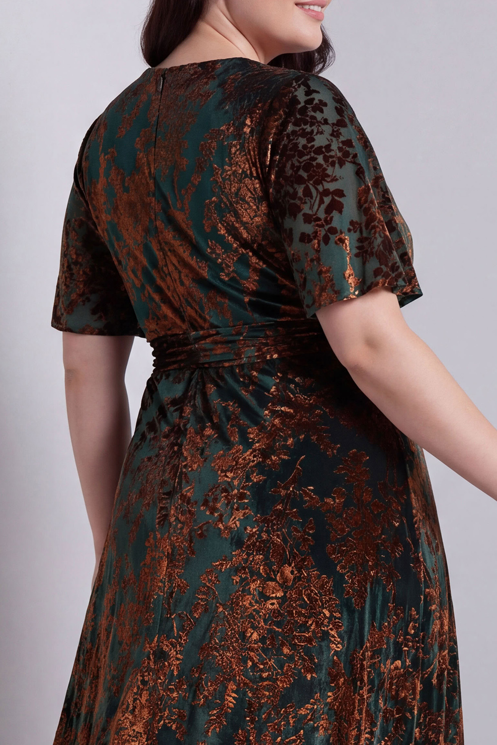 Dark Green A-Line Burnout Velvet V-Neck Short Sleeves Long Mother Of Bride Dress with Slit