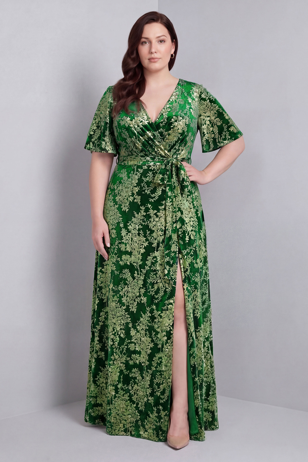 Dark Green A-Line Burnout Velvet V-Neck Short Sleeves Long Mother Of Bride Dress with Slit