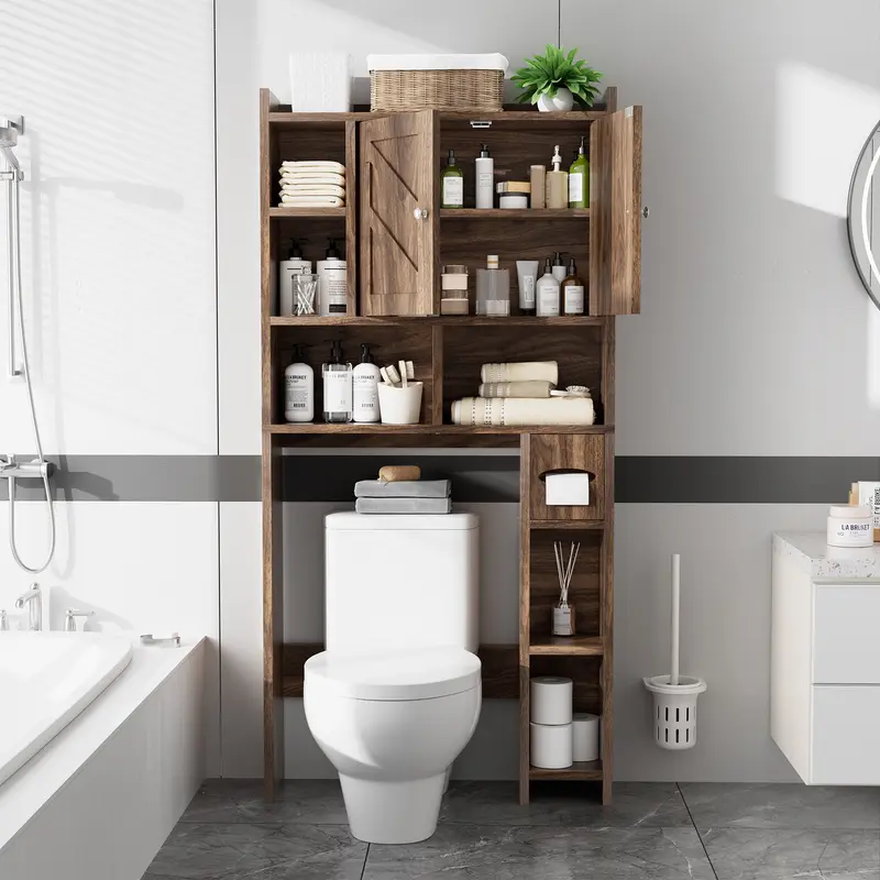 Armario de almacenamiento para colocar sobre el inodoro, estilo granja con 2 puertas tipo granero y soporte para papel higiénico, estantería para baño y organizador de muebles para lavandería.