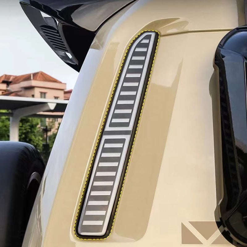 Rear taillight and C-pillar brake light for iCAR V27-Let us help you explore your 4x4 with us Noxfun
