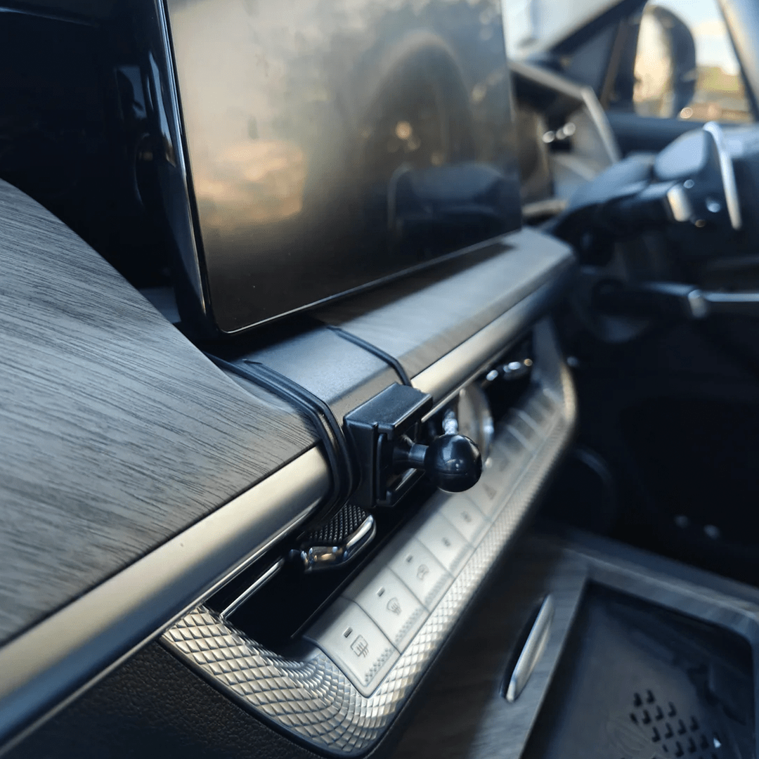 TANK 500 / ALPHA UNIVERSAL BALL MOUNT - PHONE/UHF-Let us help you explore your 4x4 with us Noxfun