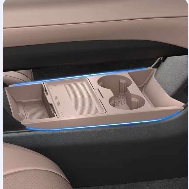 Car cup holder & mobile phone charging pad compatible with the Omoda C7-Let us help you explore your 4x4 with us Noxfun