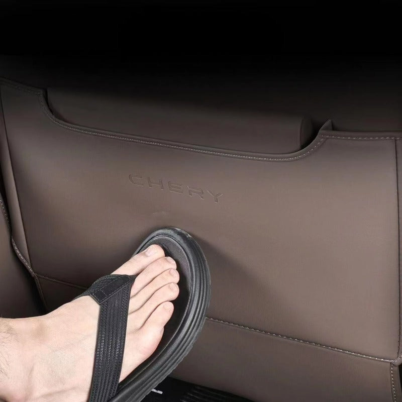 Rear seat kick pads for the Chery Omoda C7-Let us help you explore your 4x4 with us Noxfun