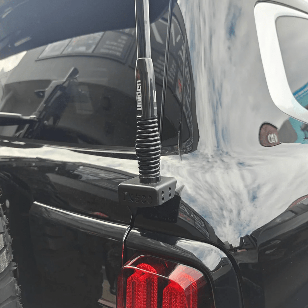 TANK 500 UHF ANTENNA REAR DOOR MOUNT-Let us help you explore your 4x4 with us Noxfun
