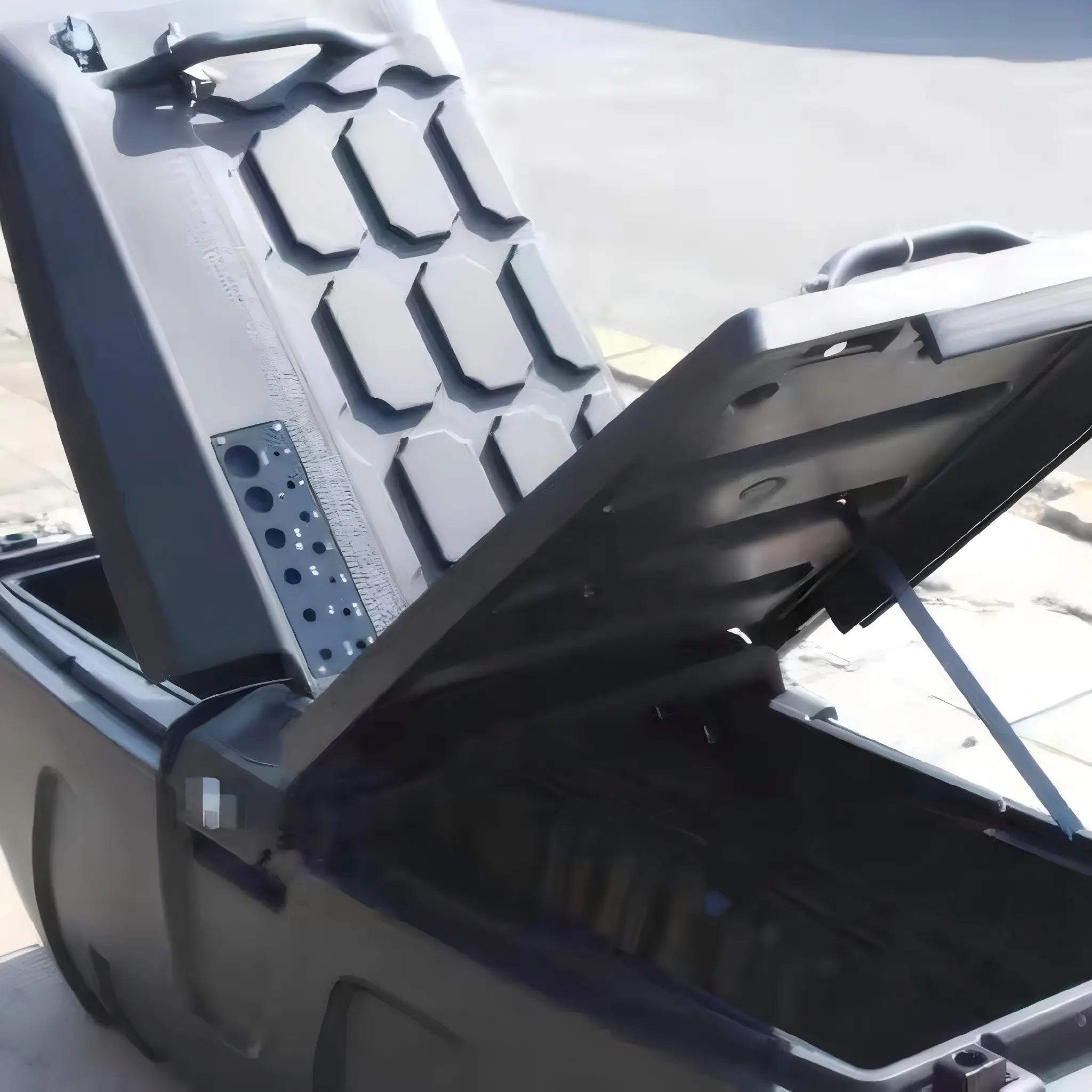 Secure Weather Resistant Pickup Truck Tool Storage Box - Universal Fit BYD Shark 6 / Amarok / GMC-Let us help you explore your 4x4 with us Noxfun